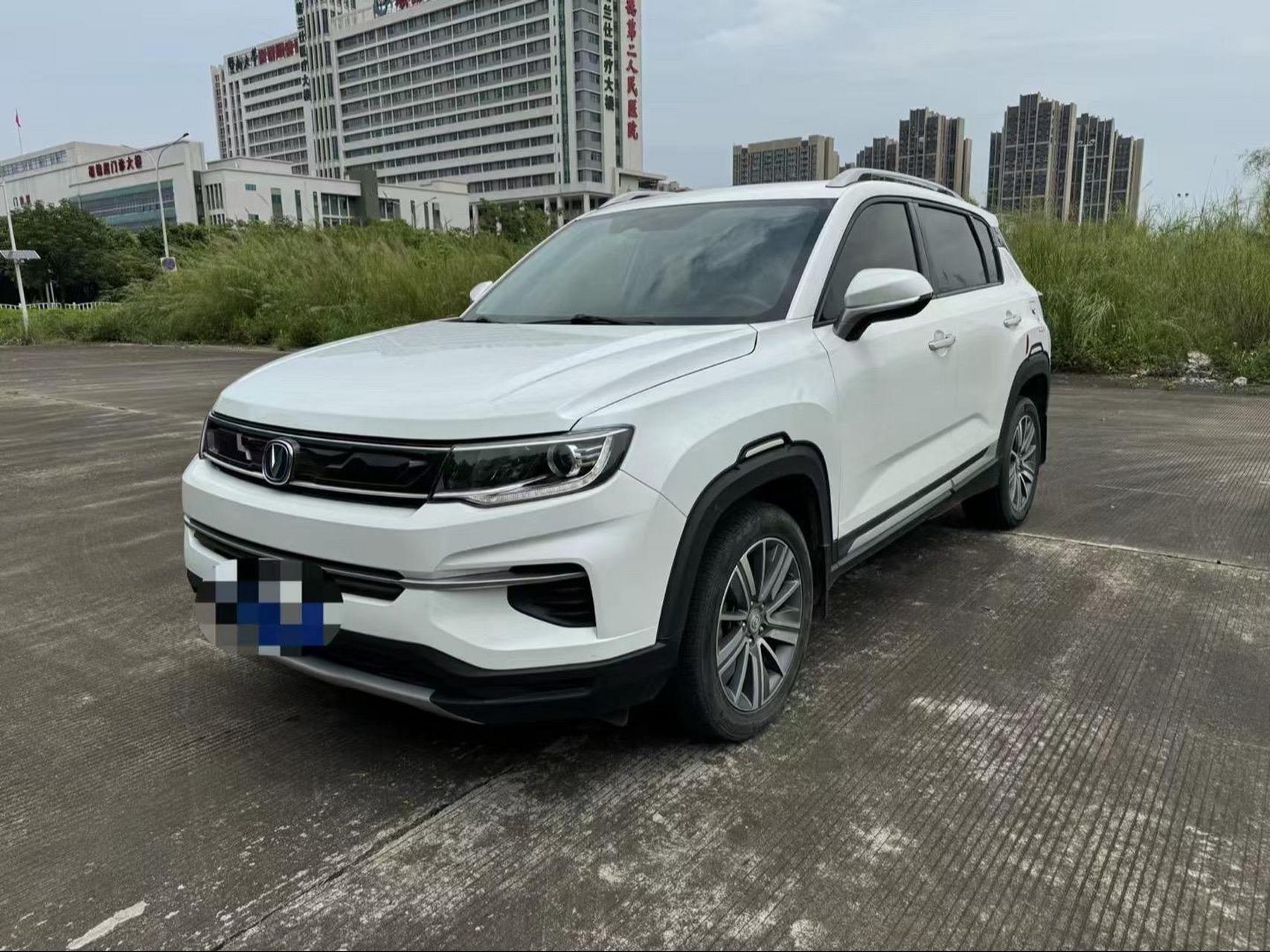 2019款长安cs35报价图片