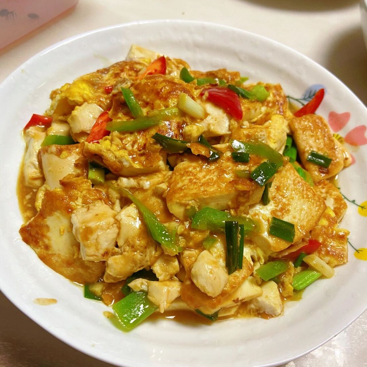 9215制酱汁 鸡蛋煎嫩豆腐 这道菜随手做的,某人竟然很喜欢吃,一