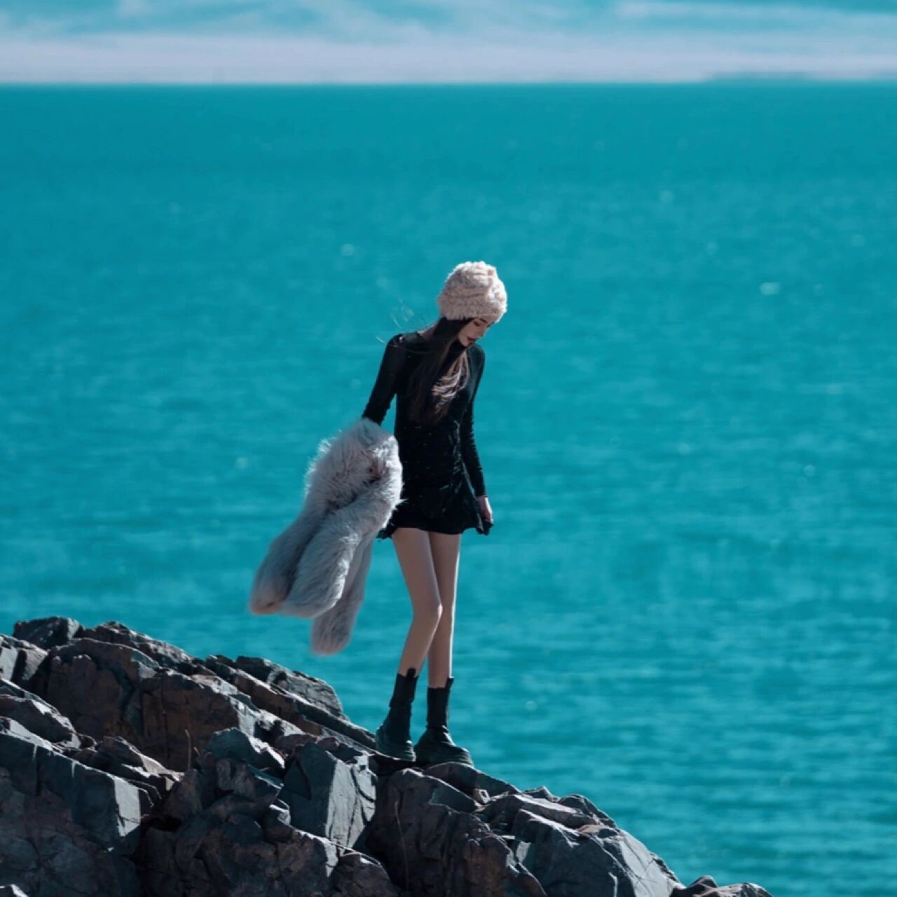 纳木错|文案 听妈妈说 纳木错蒙语叫"腾格里海",意为"天湖"