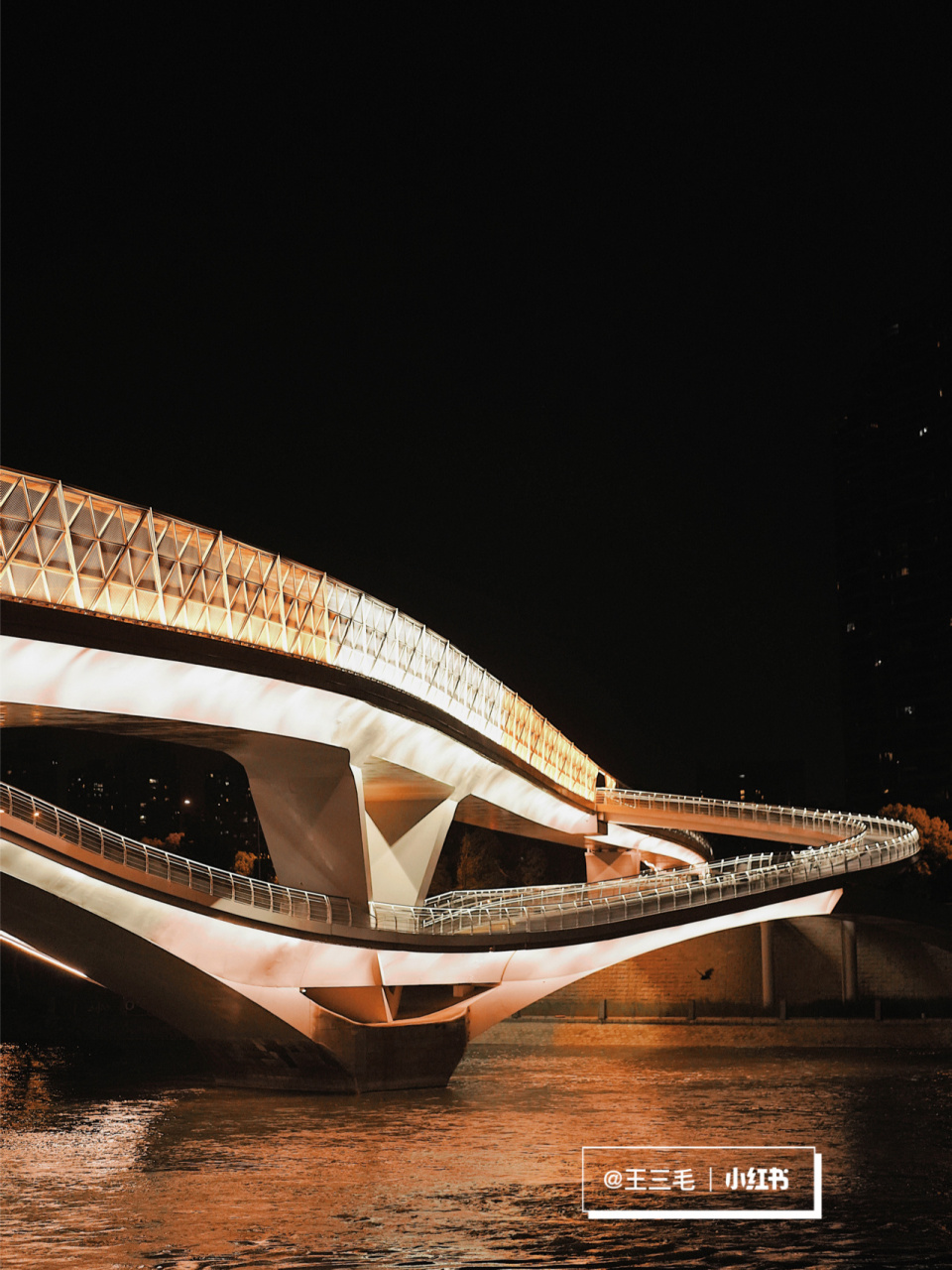 成都最酷人行天桥|小众拍照地|五岔子大桥 92疫情渐渐地好转,生活也