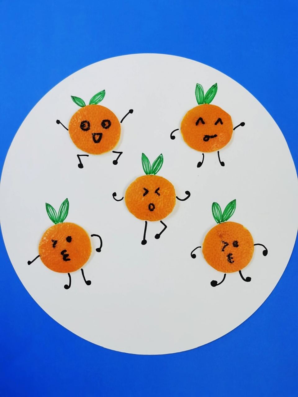 手工diy 亲子手工 橘子皮手工 粘贴画 圆形卡纸画  橙子皮手工