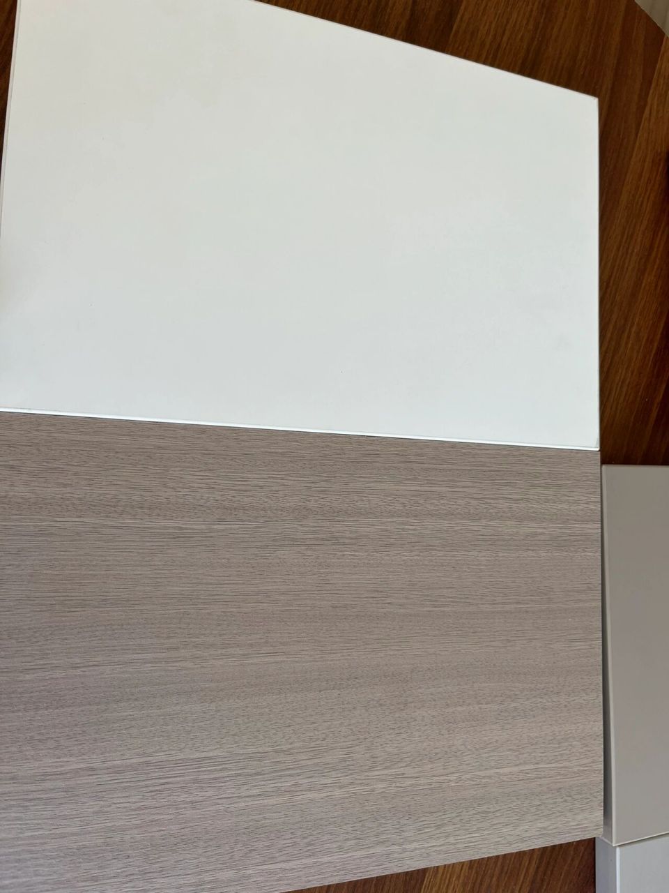 我家暖色调,图一pet肤感柜门,不知道该选哪个?