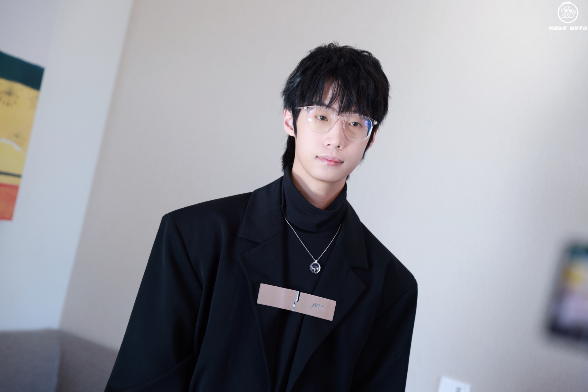 暖阳真的不冷吗#  前方黑框小林北京wb暖阳 (林恒)出没!