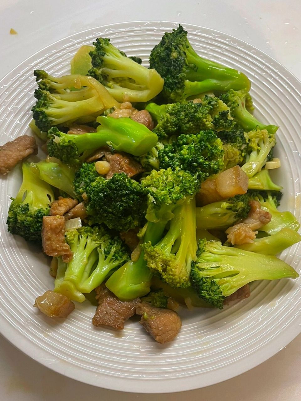 5分钟简单快手菜|西兰花炒肉6015 今天分享一道快手家常菜!