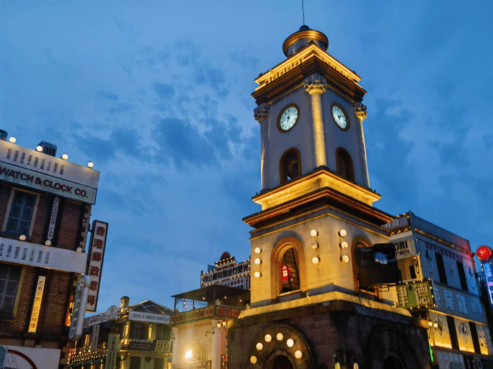 横店攻略(8):广州街香港街攻略 广州街香港街是我们横店之旅的最后一