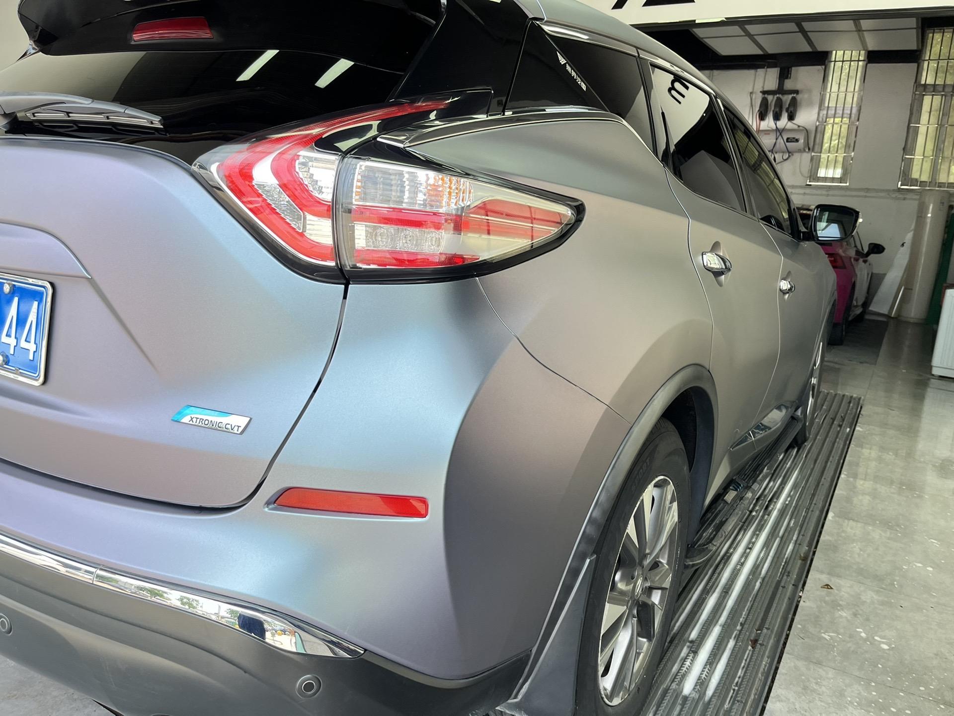 日产楼兰白色改卡普里灰紫