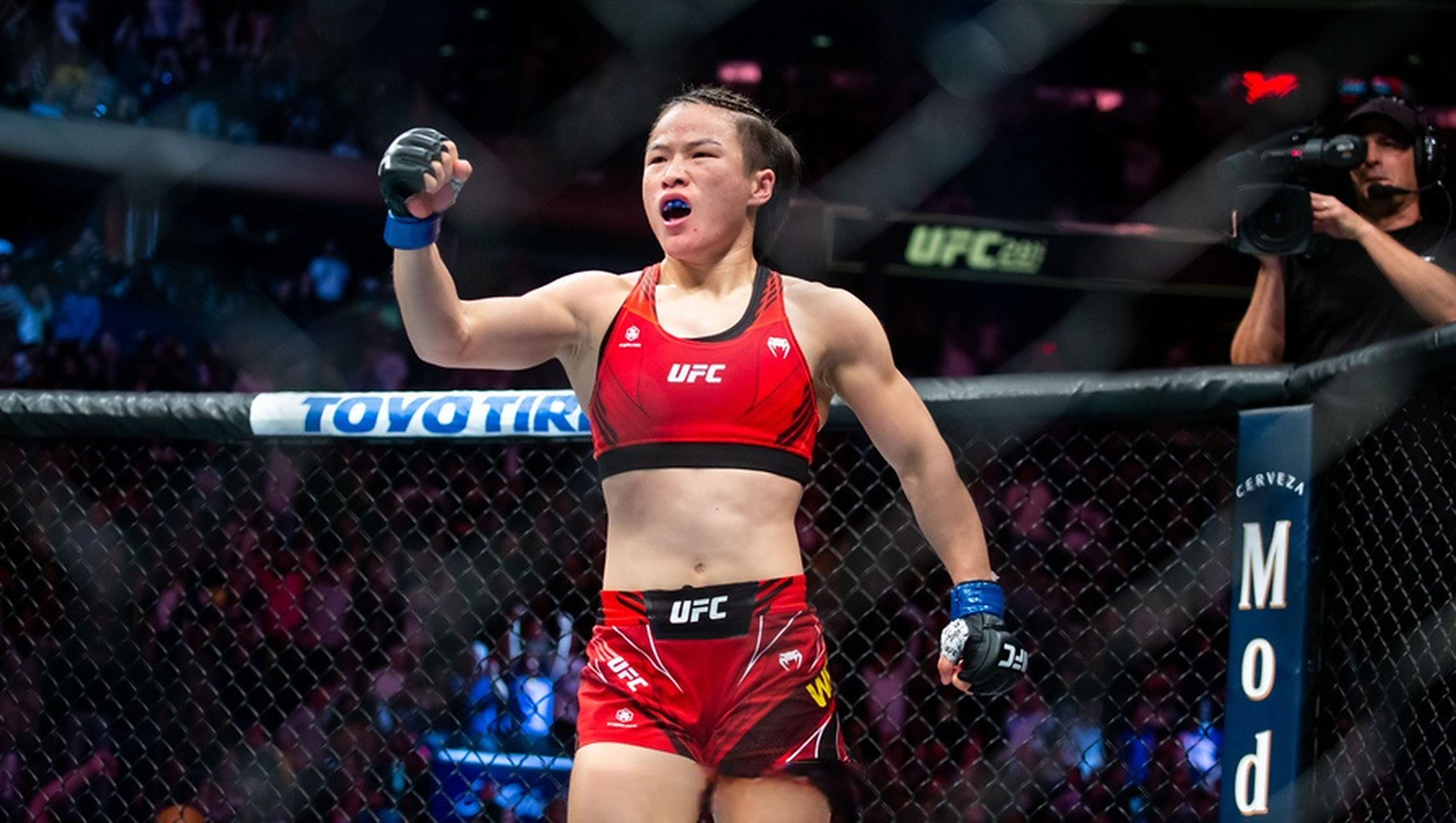 【#张伟丽#,草量级的真正女王】#张伟丽击败莱莫斯#备受瞩目的ufc292