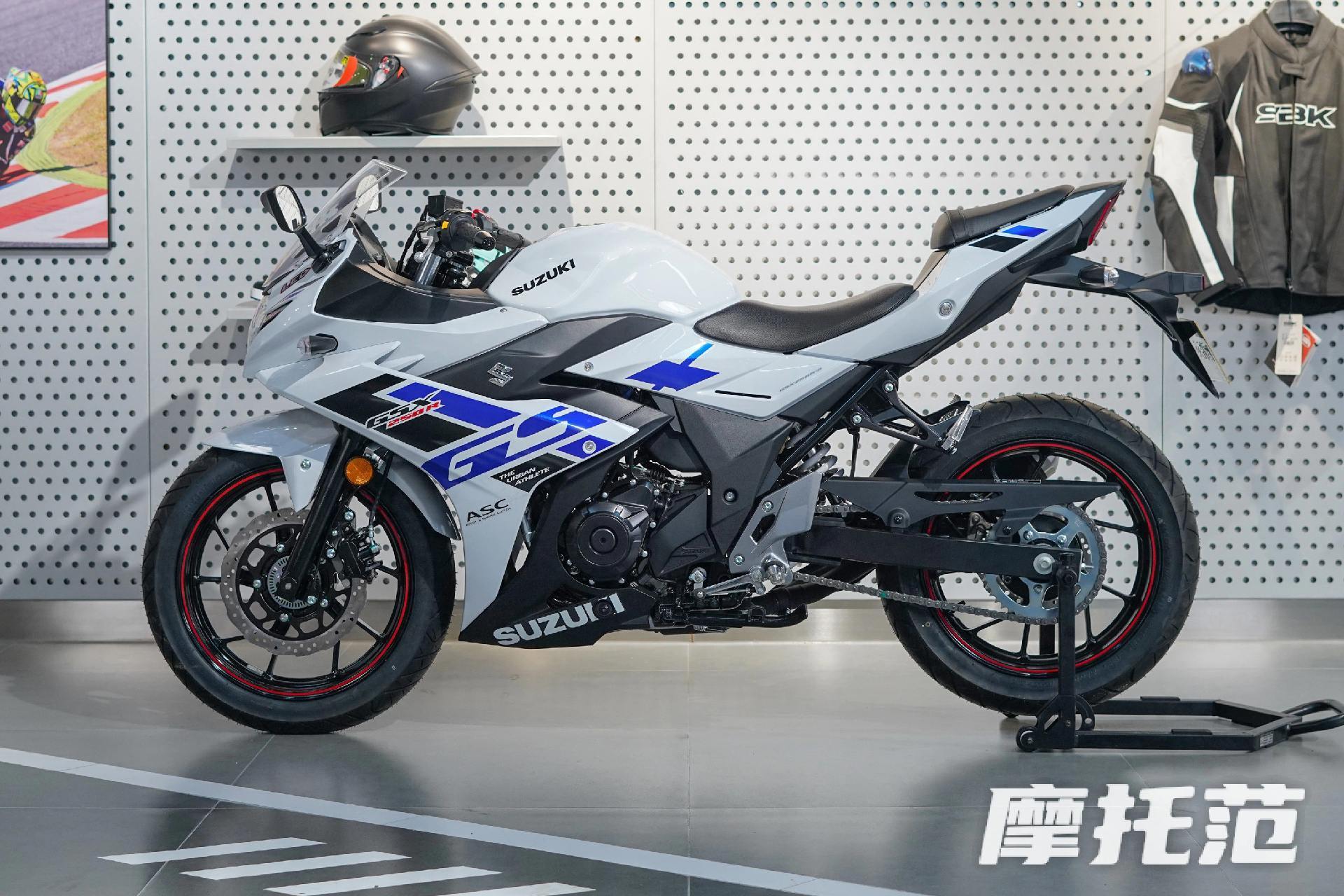 gsx250r冰川白壁纸图片