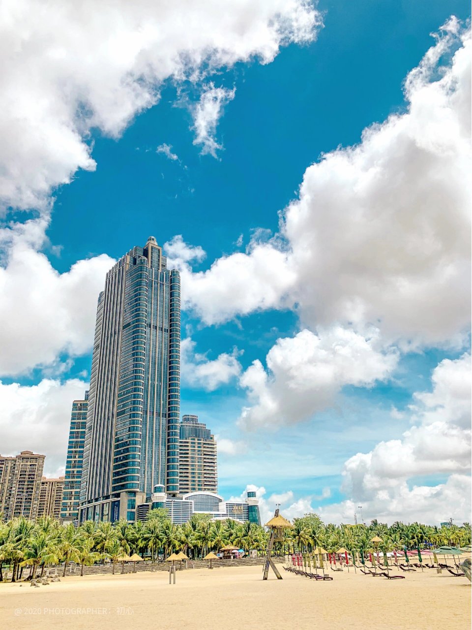 金沙湾海边风景 一个小假期 店名:金沙湾海滨游泳场 99门票:免费无