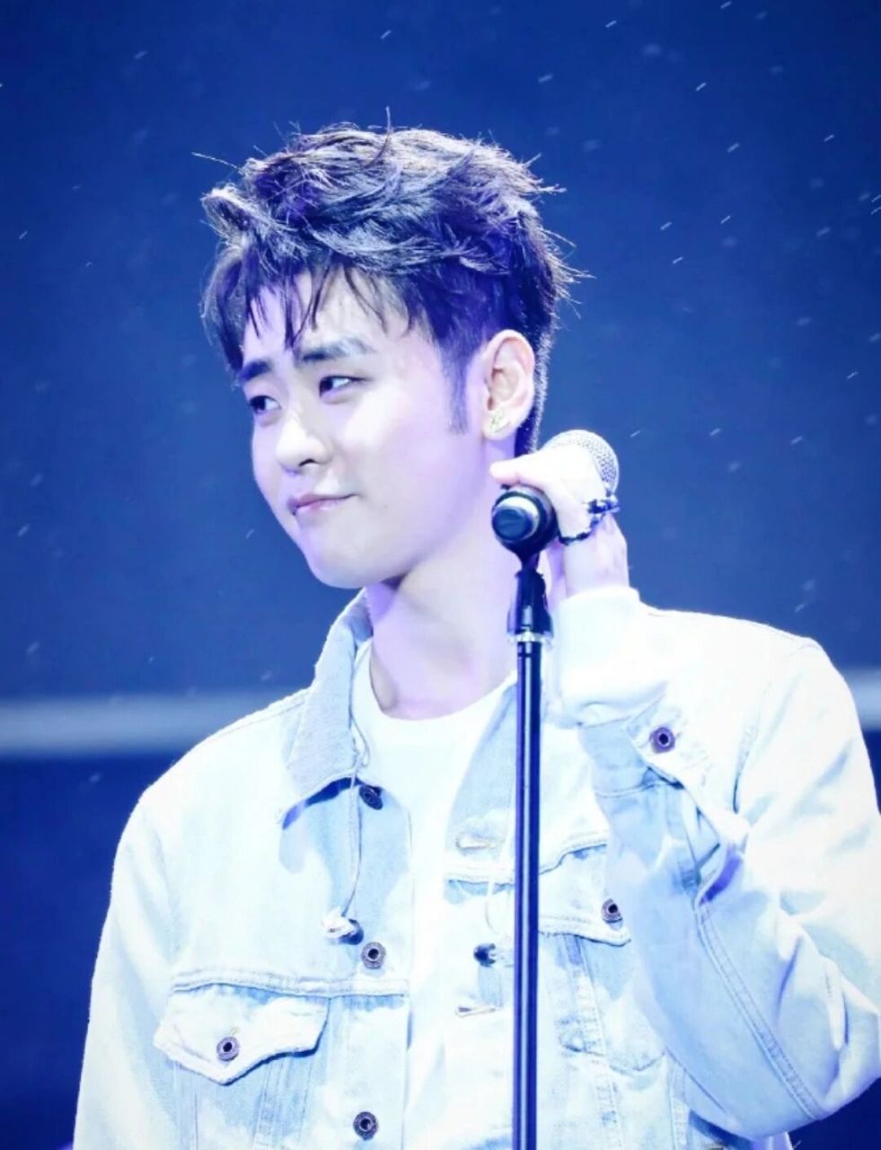 张云雷的神仙图片你爱了吗?