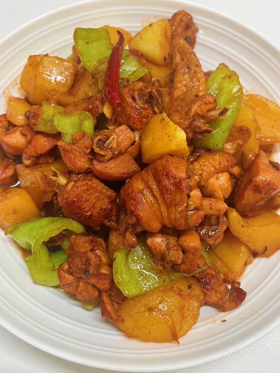 7515巨简单家常菜,红烧鸡块焖土豆97下饭菜 鸡块和土豆焖煮的软