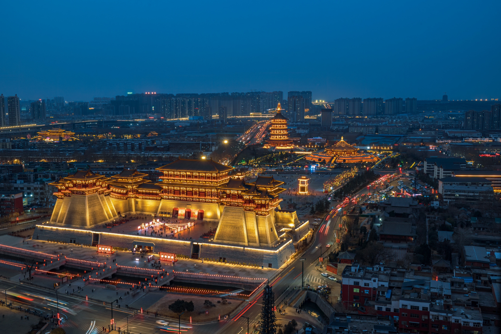 在洛阳,我拍到了应天门,天堂明堂同框 应天门是隋唐洛阳城·宫城的正