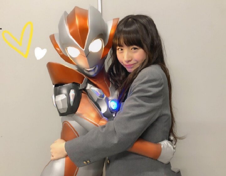 格丽乔奥特曼人间体凑朝阳