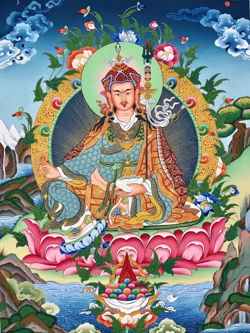 9899 唐卡《莲花生大师》 9899 四国唐卡大赛获奖作品05