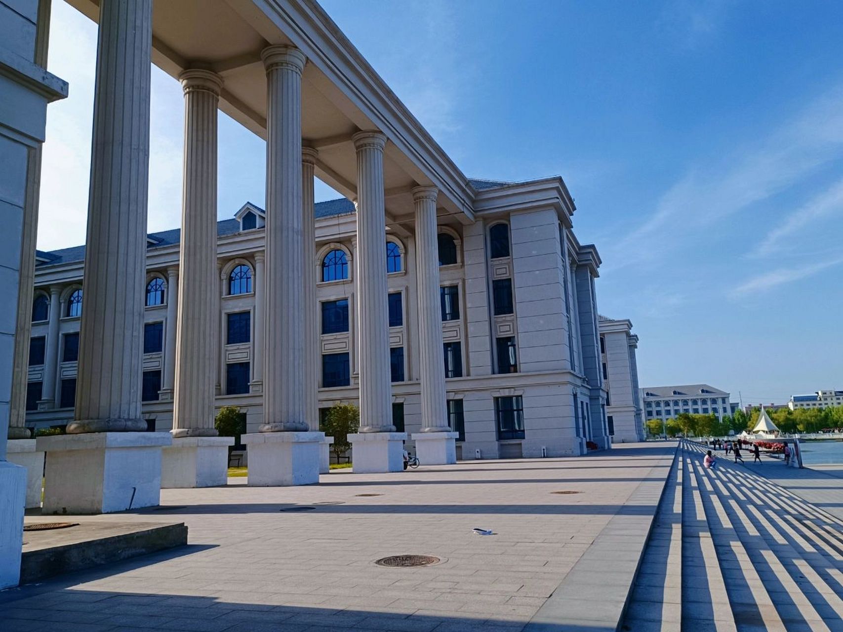 欢迎报考商丘师范学院!