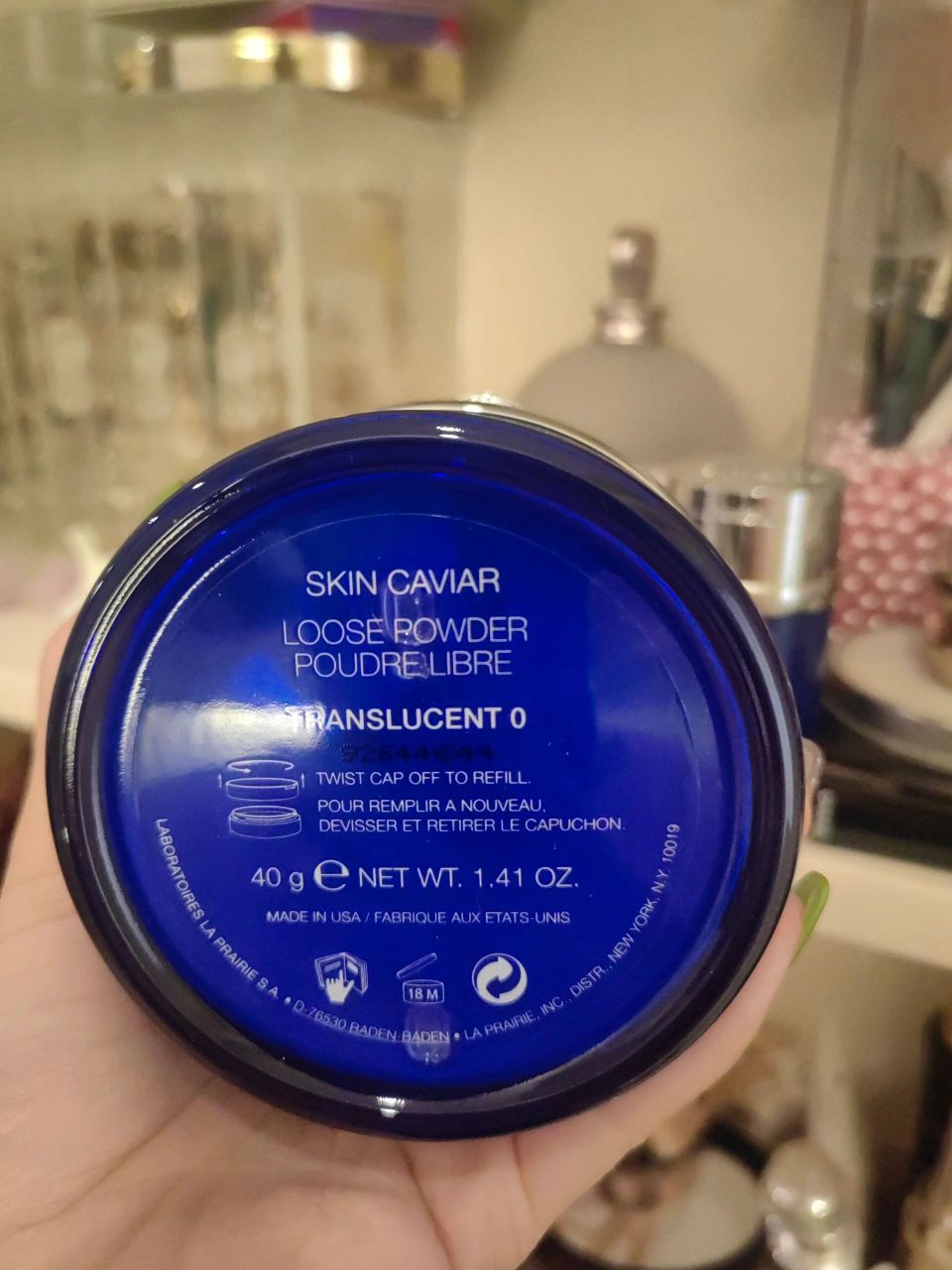 莱珀妮散粉laprairie 真的是被莱珀妮的彩妆线给惊艳到,粉底液好好用