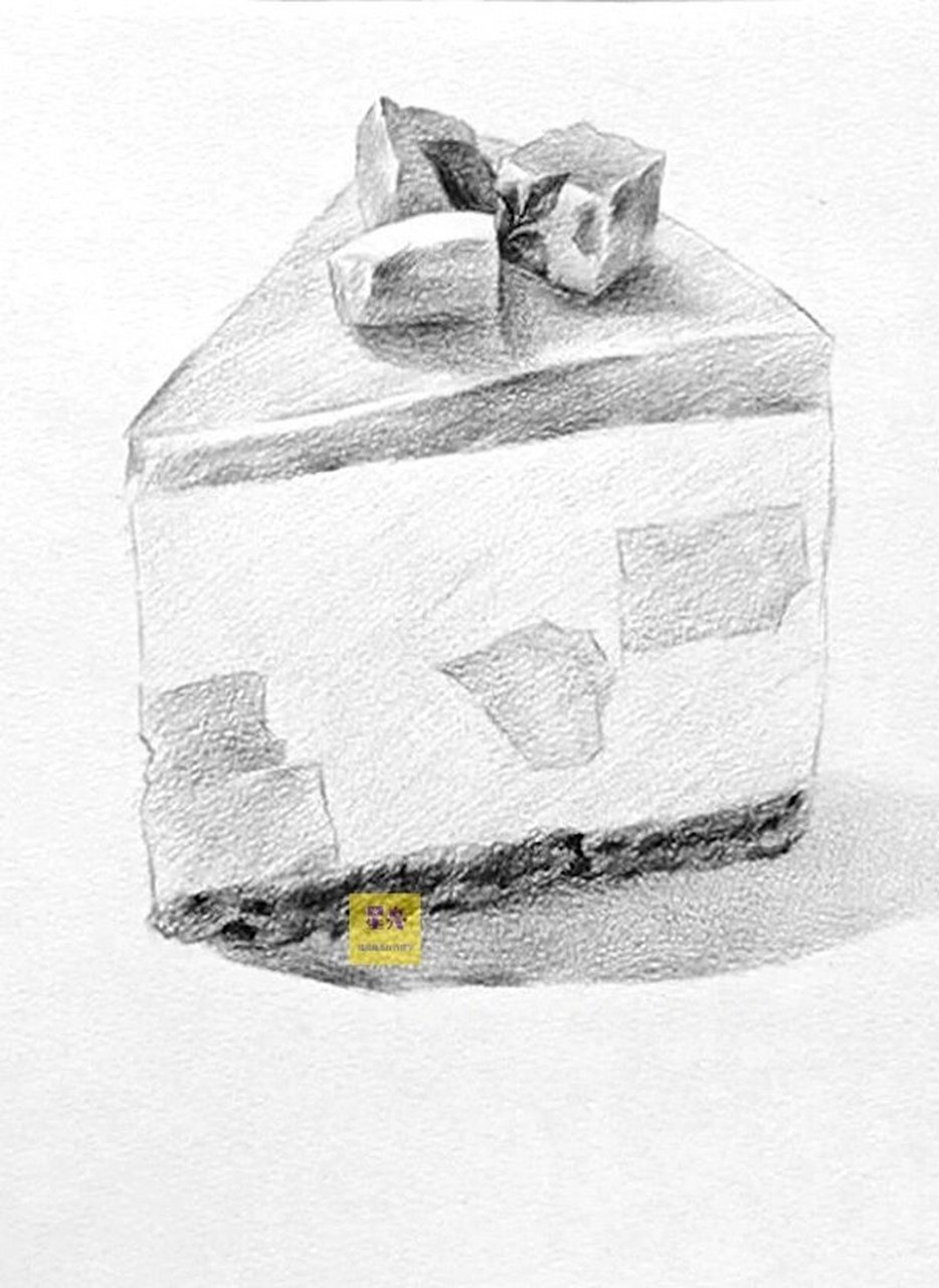 素描静物蛋糕绘画详细步骤
