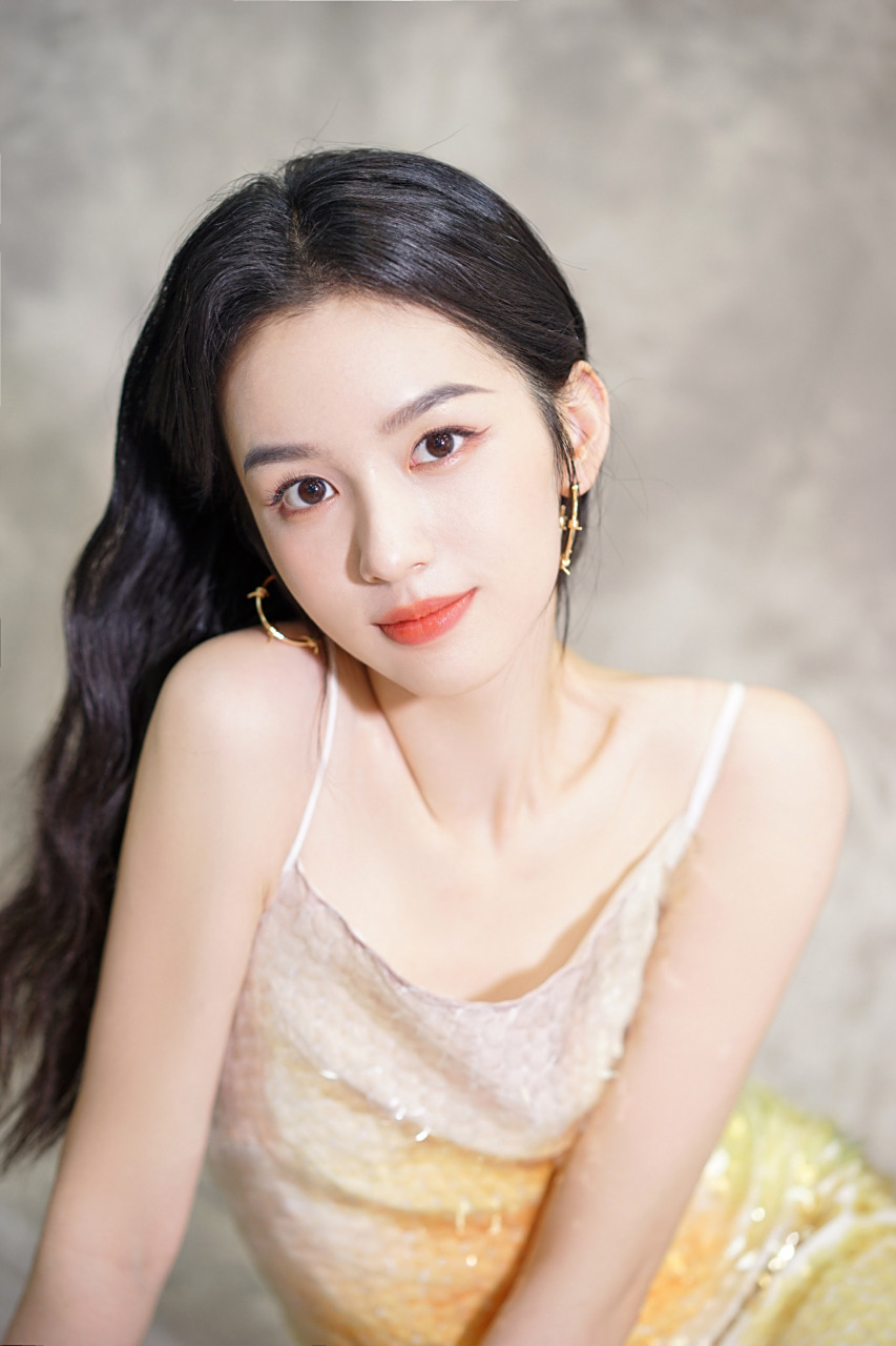 周也,唯美靓丽写真图集