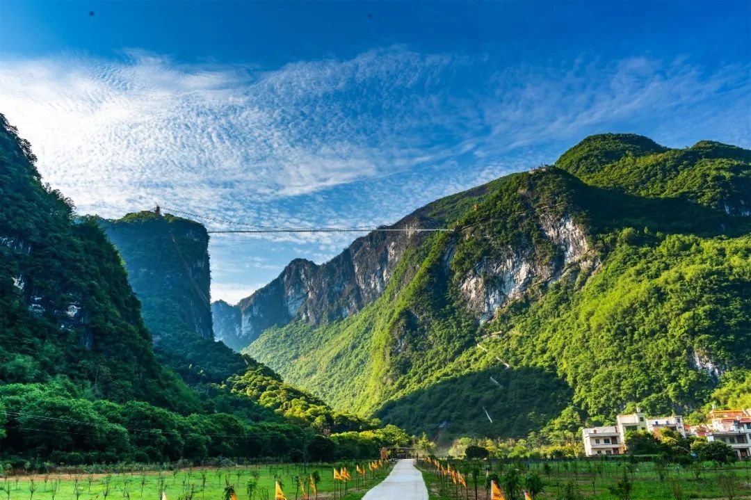 阳山狭天下,中国天镜山,广东小众秘境 7815广东峡天下景区 位于