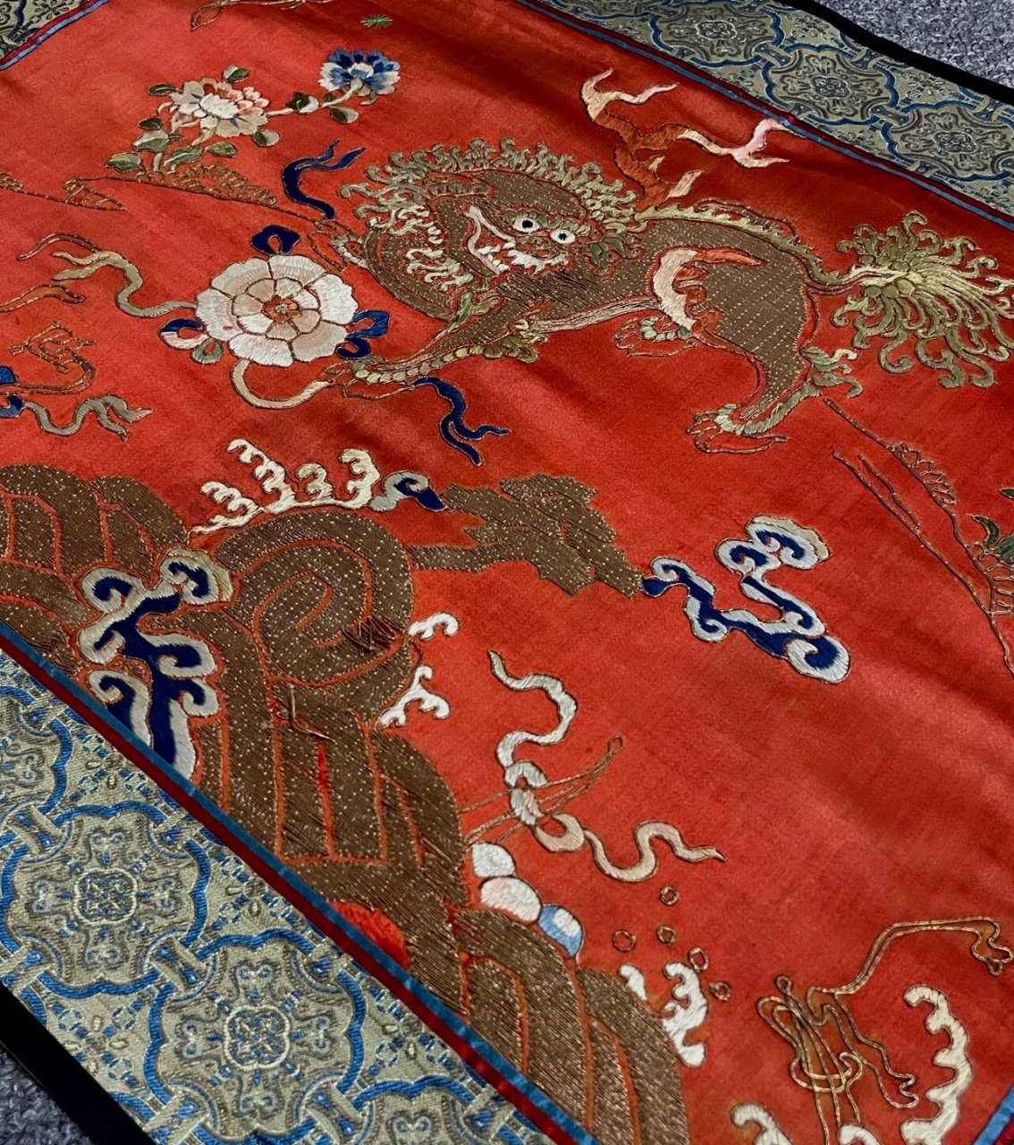 清代古董老绣片 盘金刺绣挂屏 中式复古玄关 清代宫廷织绣 古董博物馆