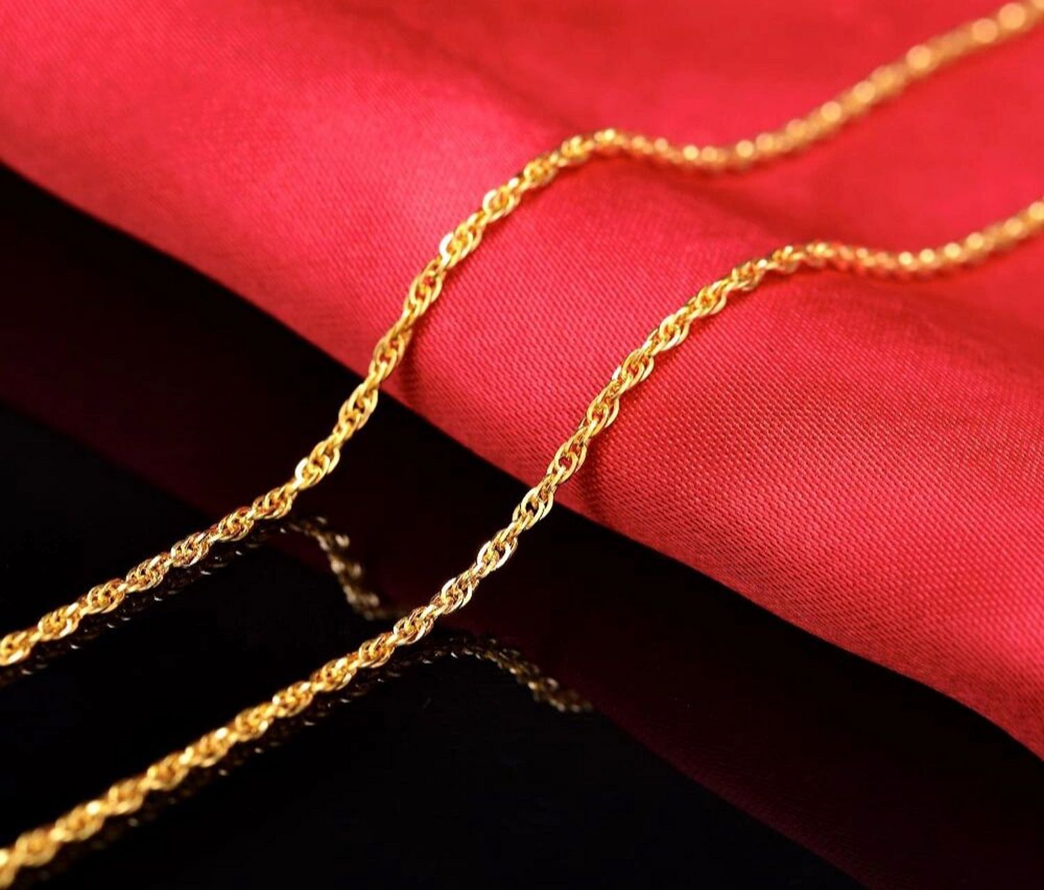 双水波项链优缺点#黄金项链 黄金水波纹链型有单水波链和双水波链两种