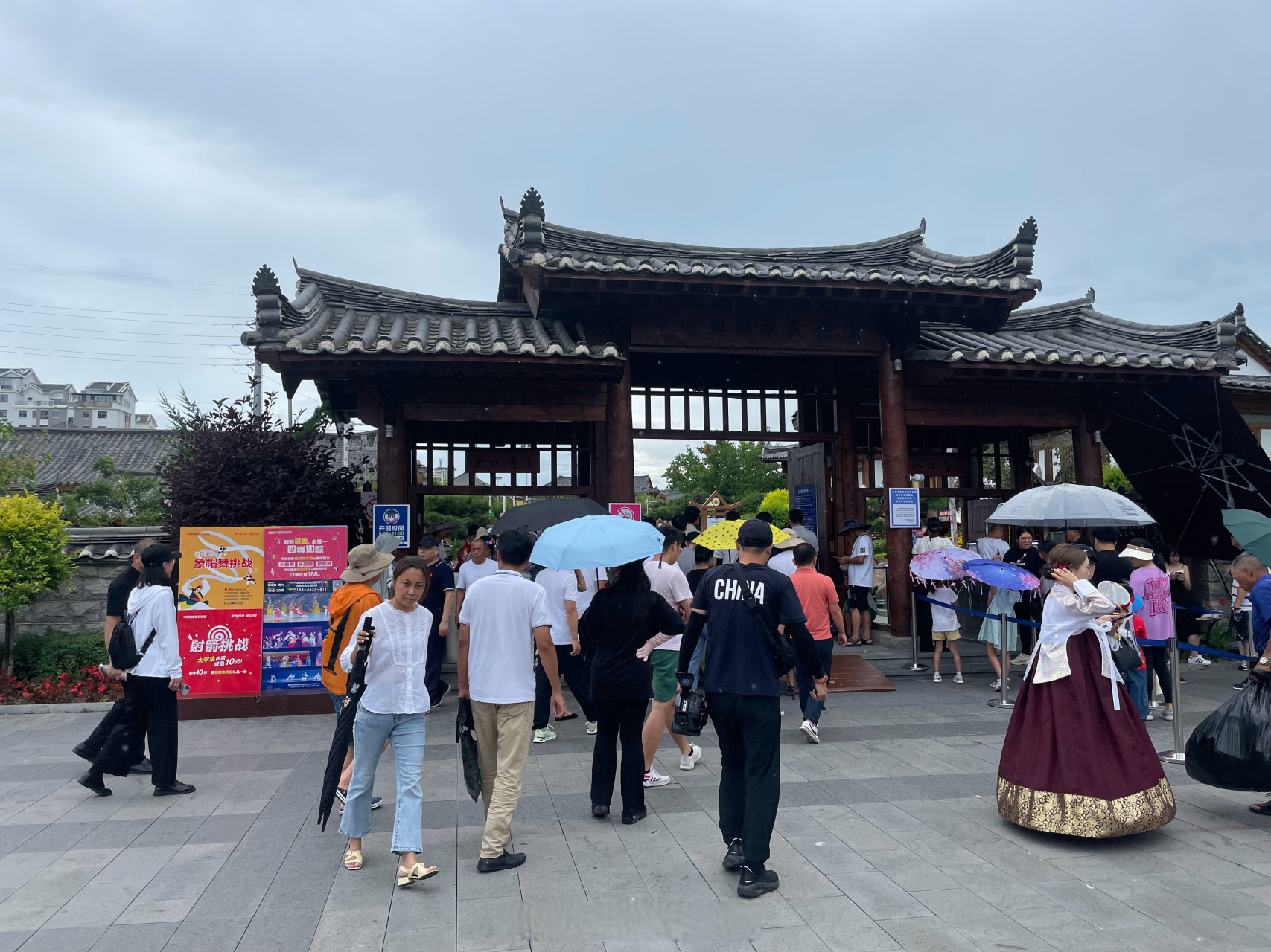 这里是位于吉林省延边朝鲜族自治州的延吉市朝鲜民俗园,小编粗略估计