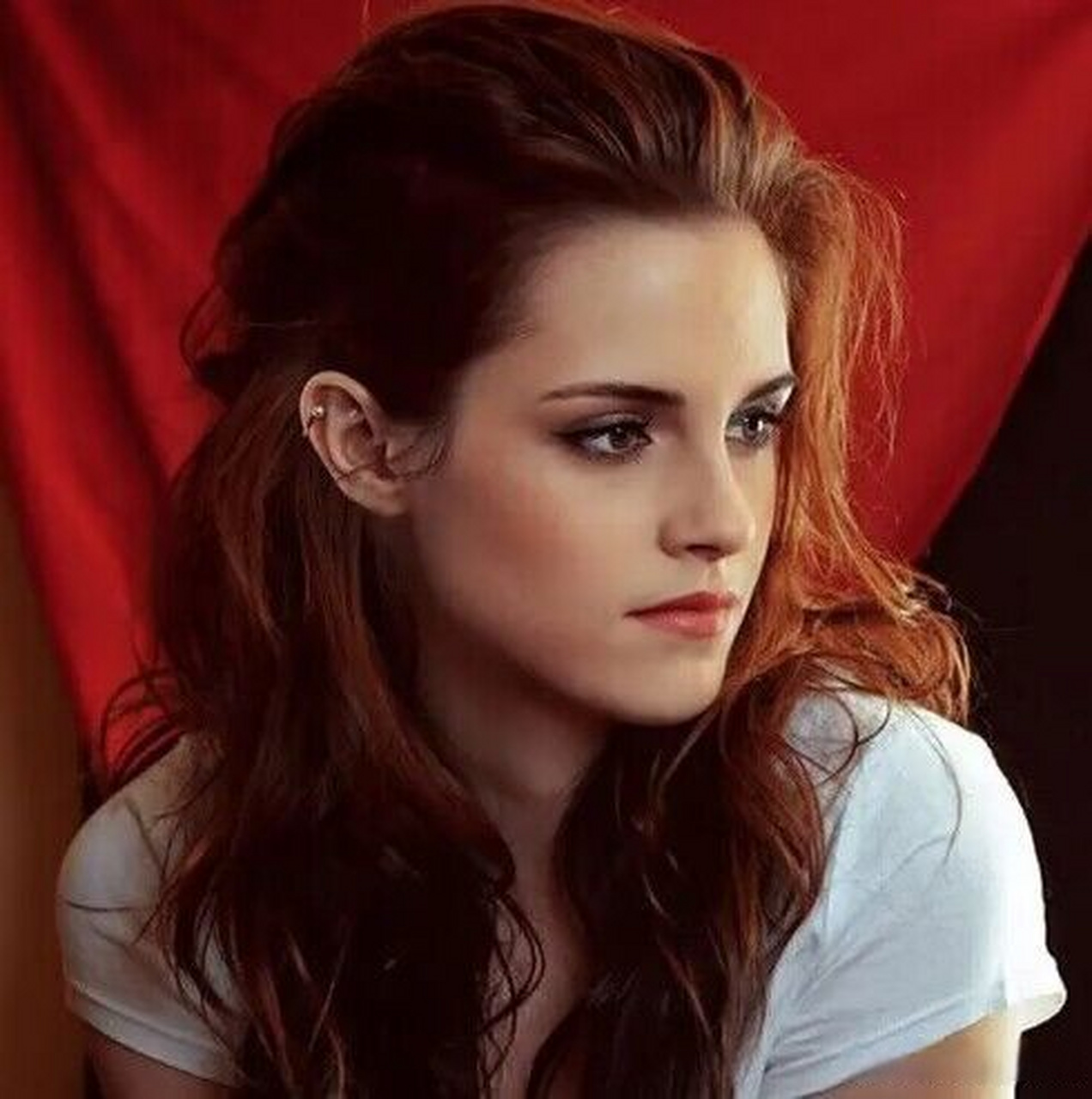 《老友记》中扮演莫妮卡的柯特妮·考克斯在好莱坞星光大道留下了属于