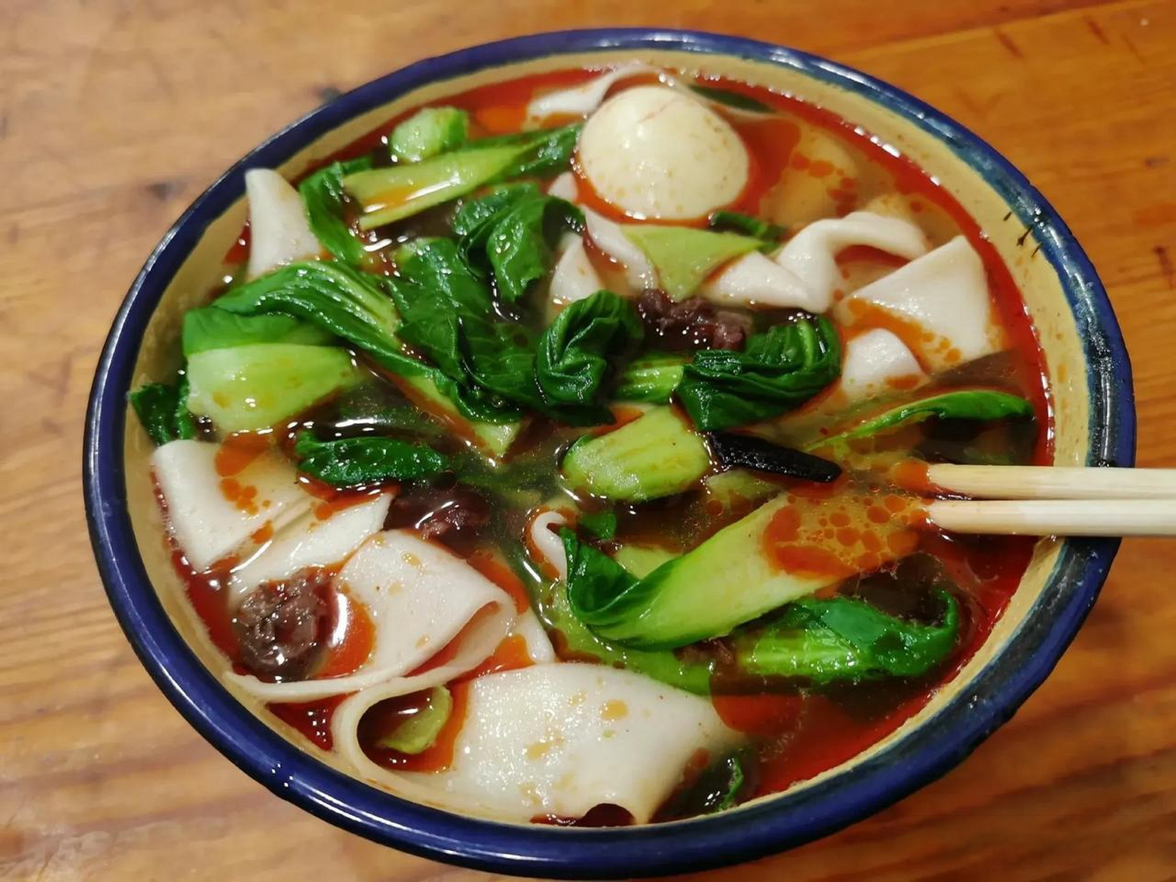 安徽太和羊肉板面在周边几个城市很是流行,但很多食客反馈,近些年