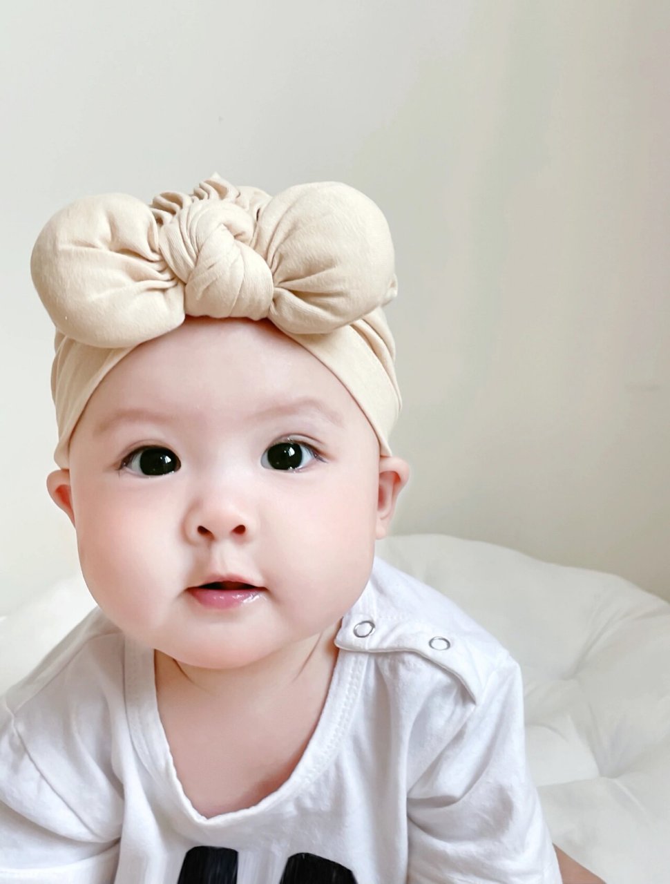 问我到底吃了生出怎么大眼睛的宝宝; 说实话真心没特定的食谱