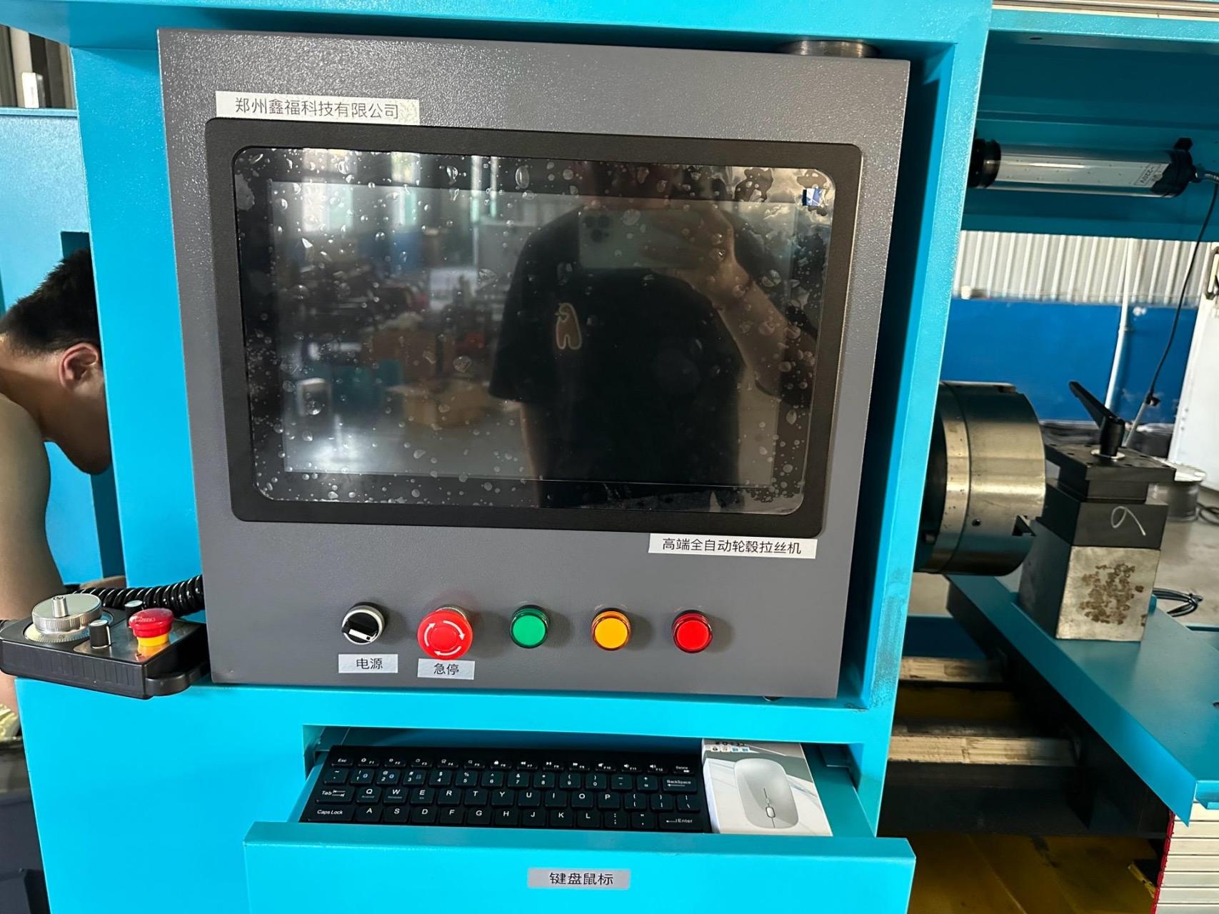 轮毂修复机床.轮毂拉丝机.