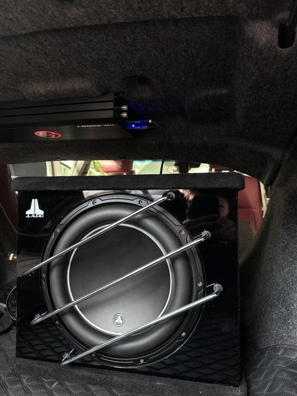 捷力10寸w6,12寸w6有货,需要的来汽车音响改装