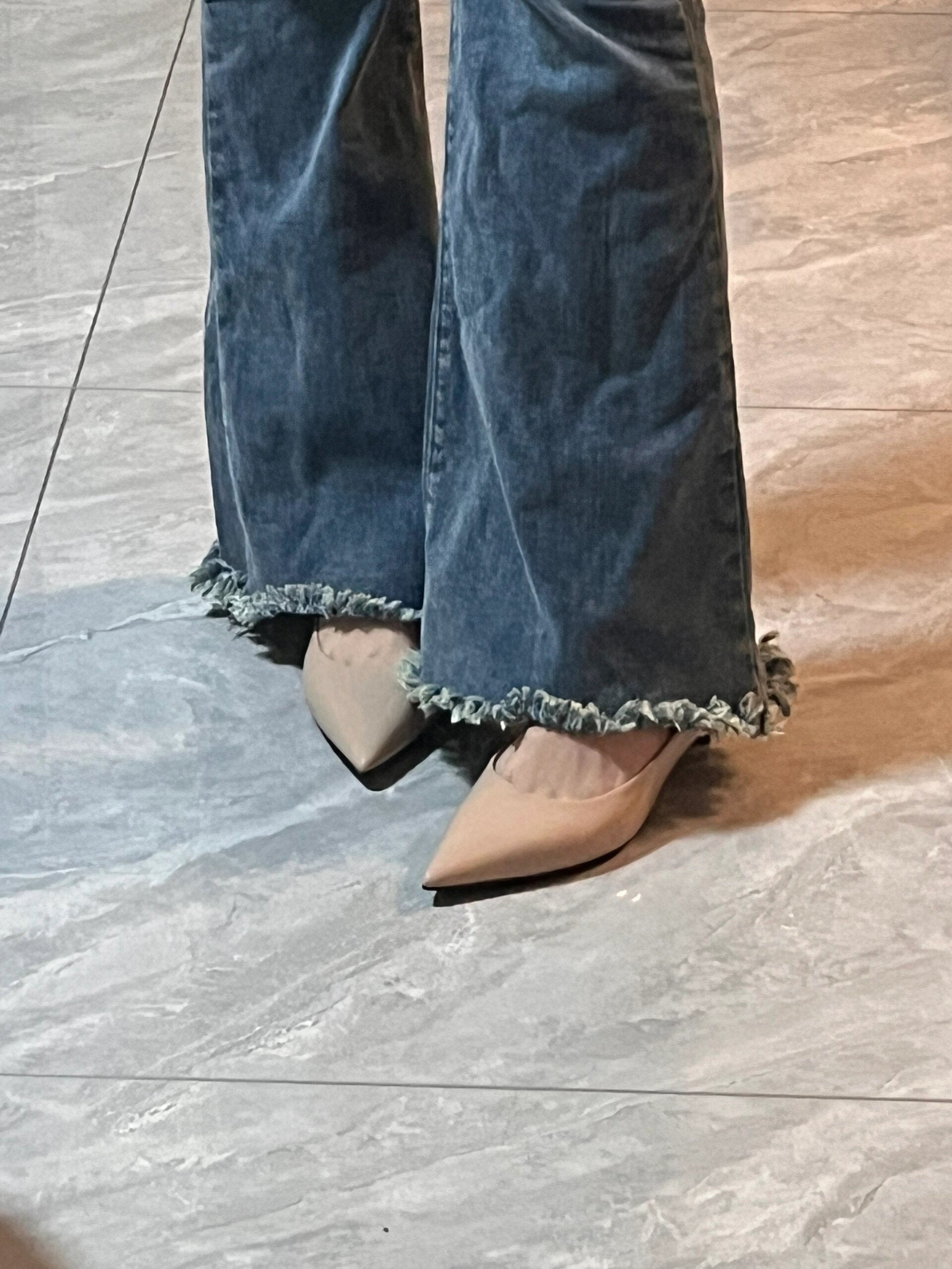 喇叭裤配高跟鞋真美到失语!