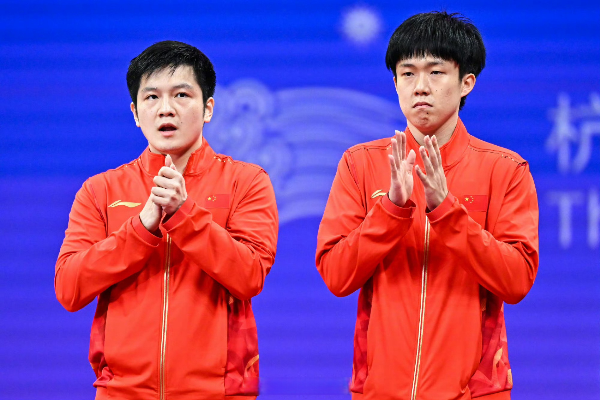 樊振东王楚钦战胜韩国组合夺金#[威武]】 刚刚,杭州亚运会乒乓球乃