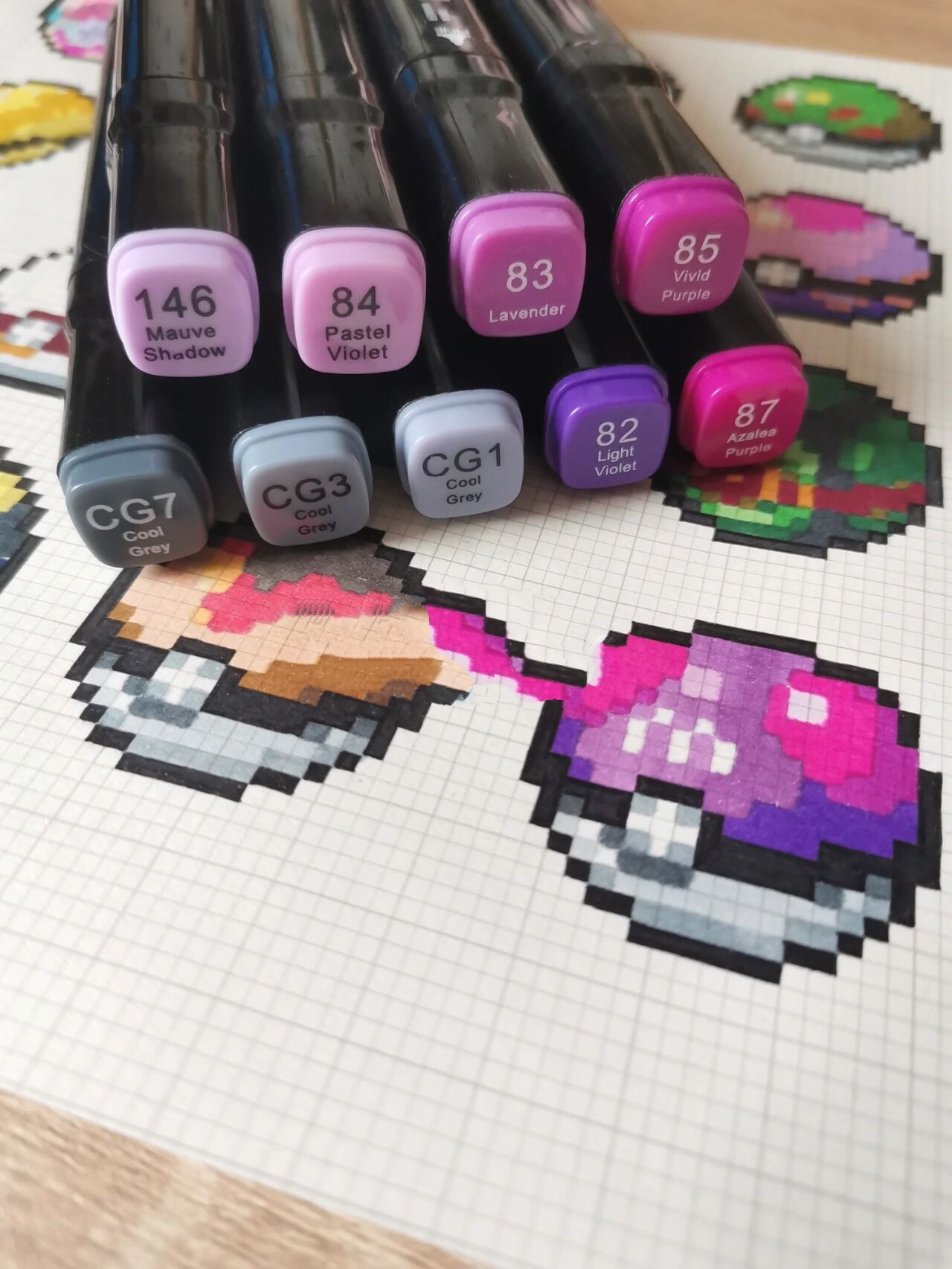 像素画7477 精灵球 大师球