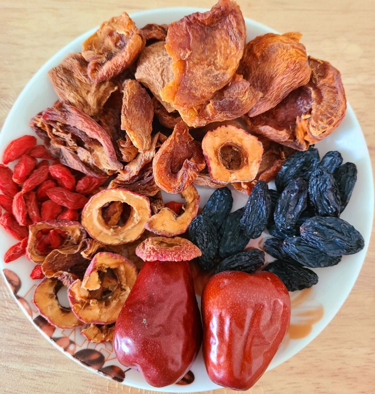 自制杏皮茶,棒棒哒! 真材实料的杏皮茶,小朋友很爱喝