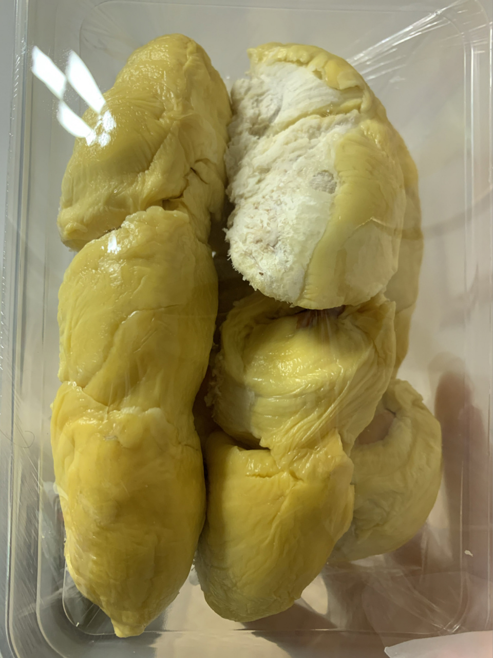 我说青尼榴莲核最大没人反对吧 一个榴莲吃完了,居然没啥感觉,这核也