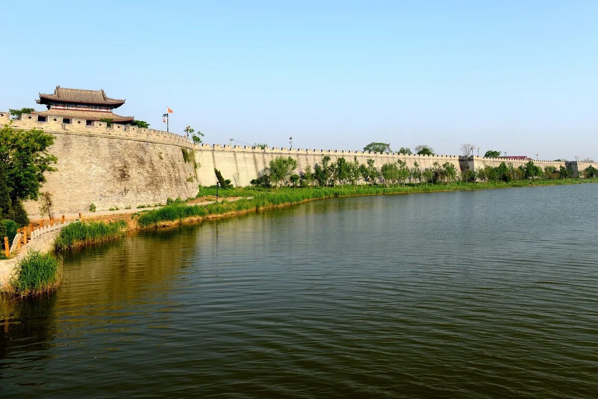 河北邯郸永年广府古城 永年广府城位于河北省邯郸市东北45华里滏阳河