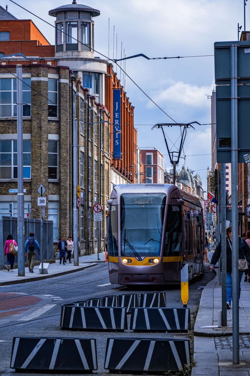 爱尔兰9490都柏林街景 七月下旬去的都柏林,住在市中心staycity