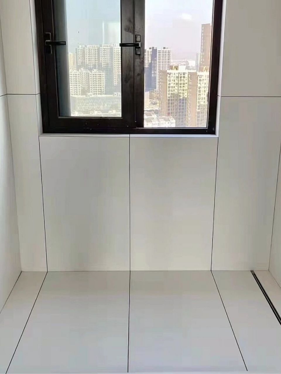 卫生间600*1200瓷砖横贴好,还是竖贴好?     *1200瓷砖