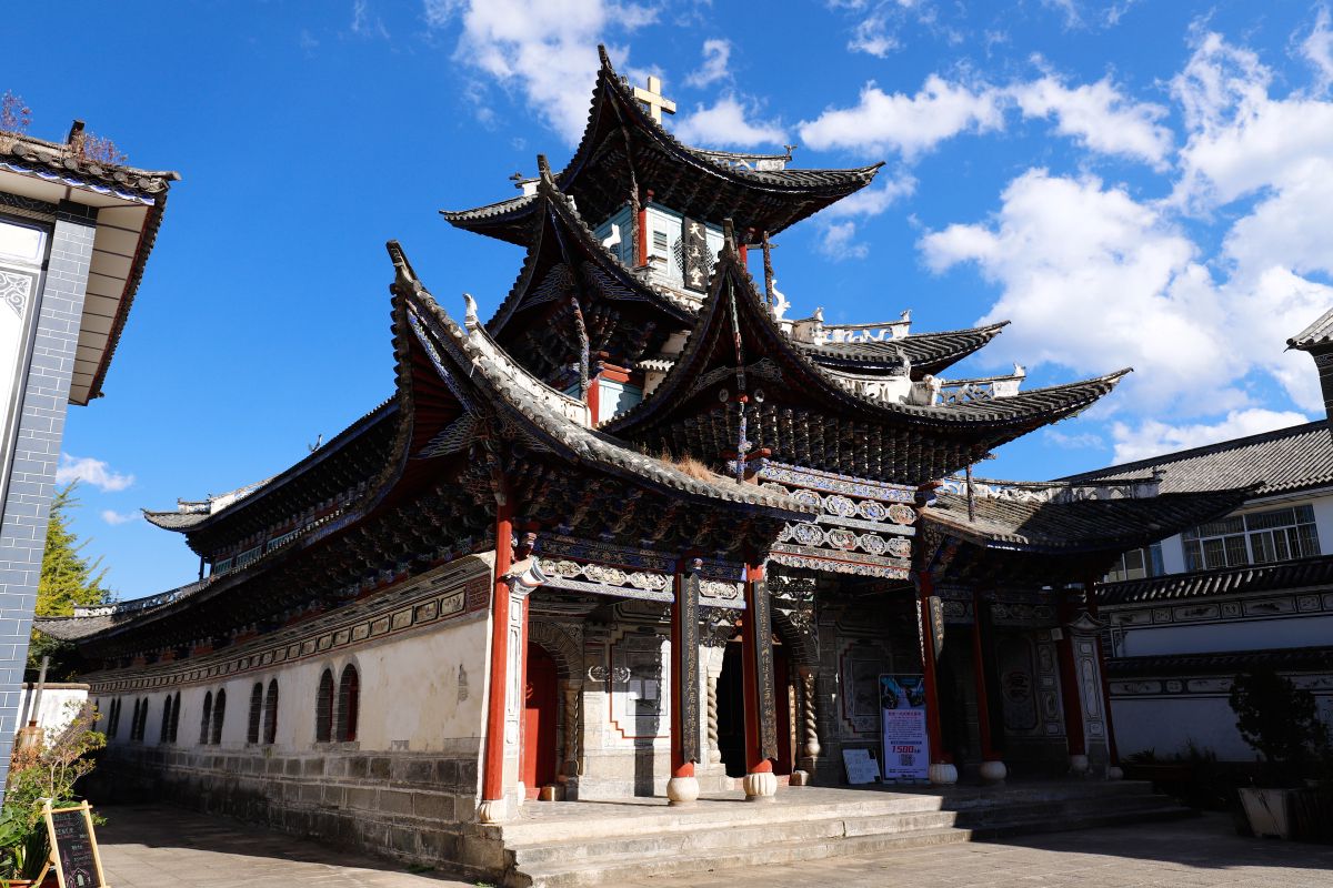 手把手教你get宝藏景点,轻松玩转丽江!   1丽江古城:门票0元,轻松get!