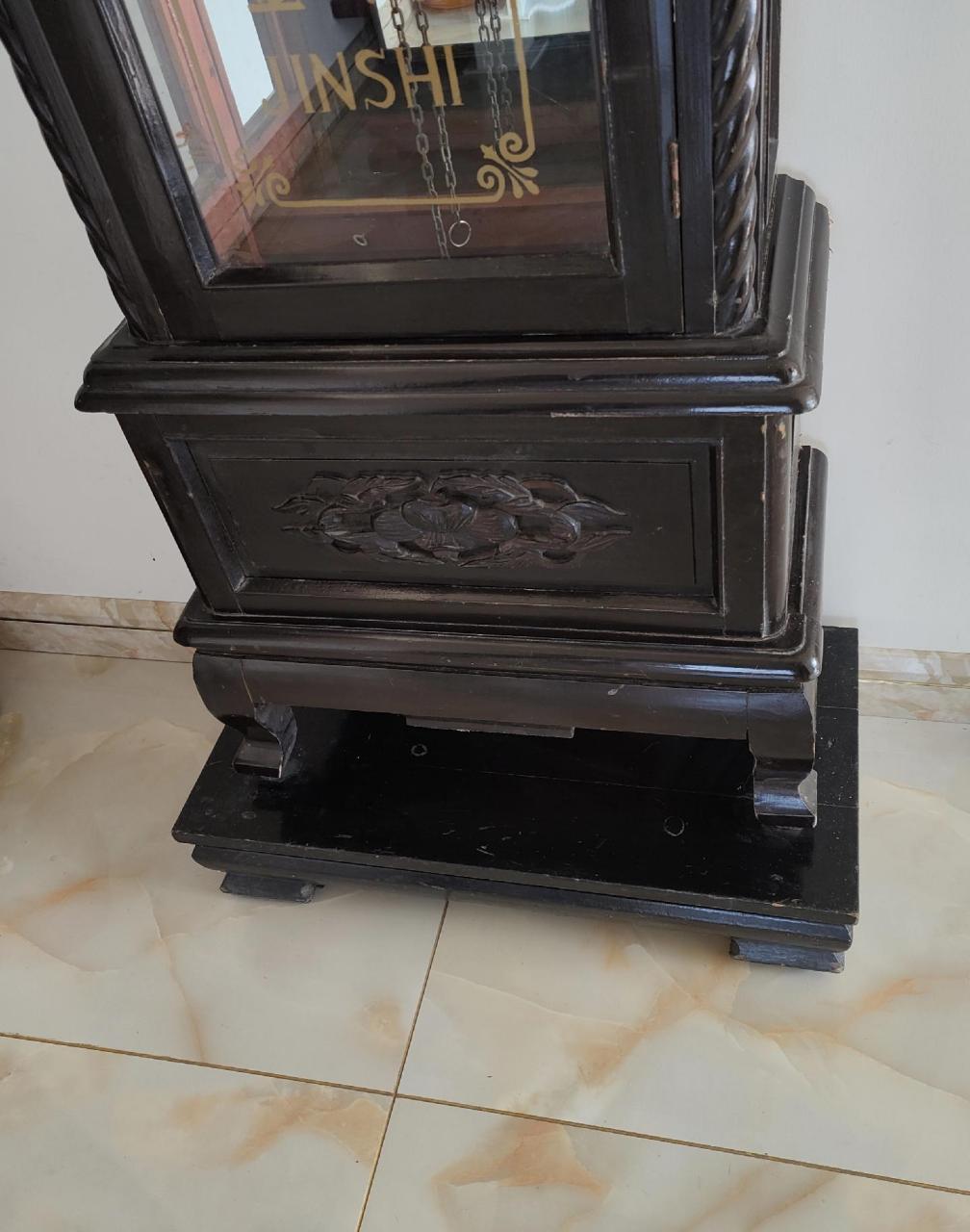 哈尔滨钟厂出品金狮牌落地钟.