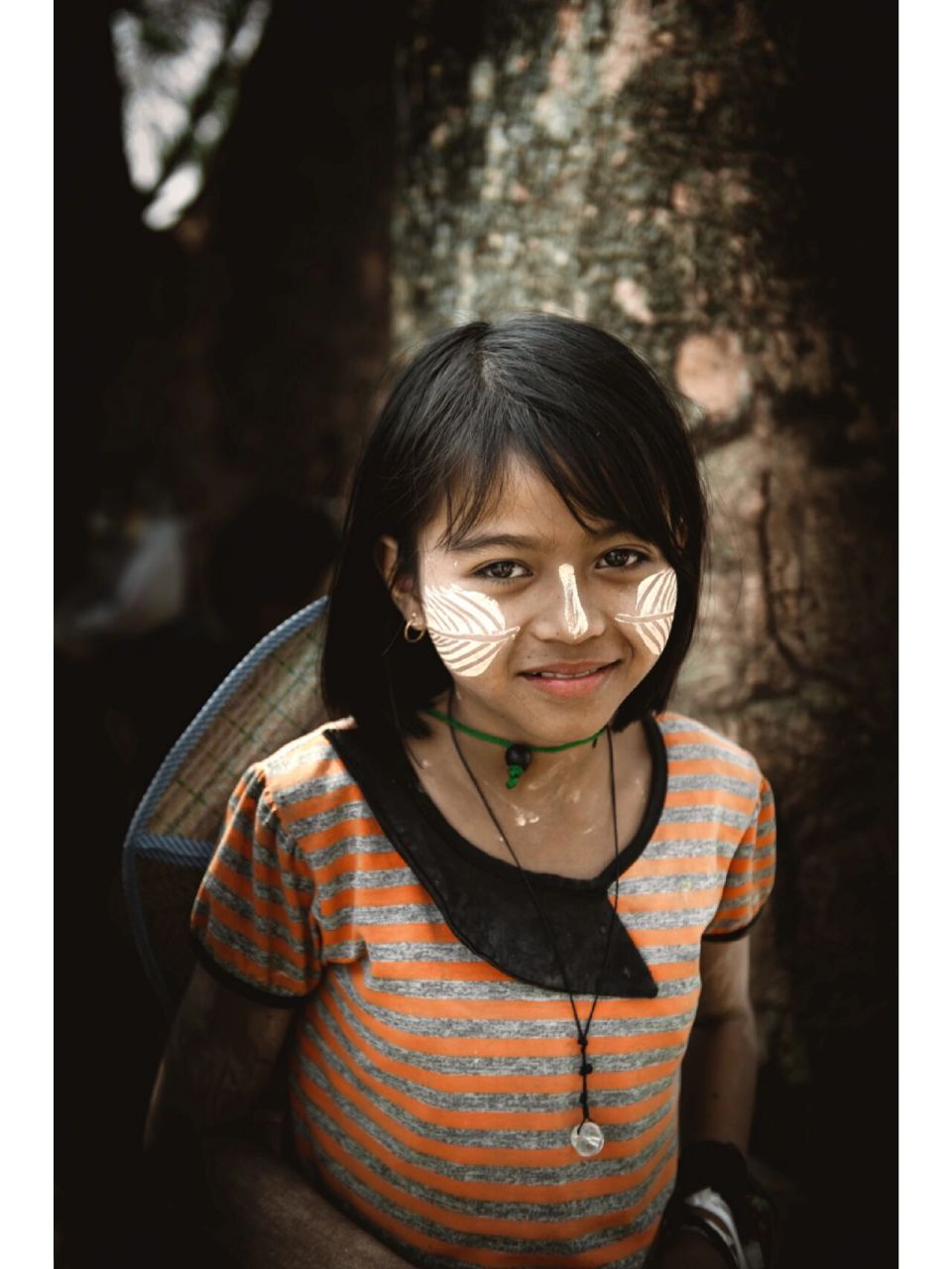 缅甸老照片|women in myanmar 今天分享一组人文照片,这组照片摄于
