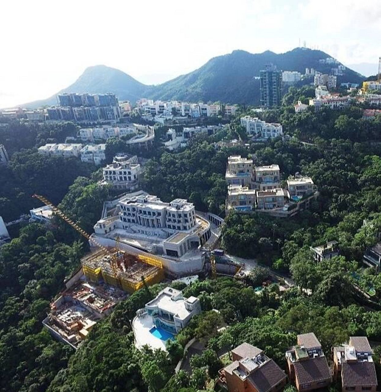 香港四大传统豪宅区 香港四大传统豪华住宅地段之位置︰山顶,石澳