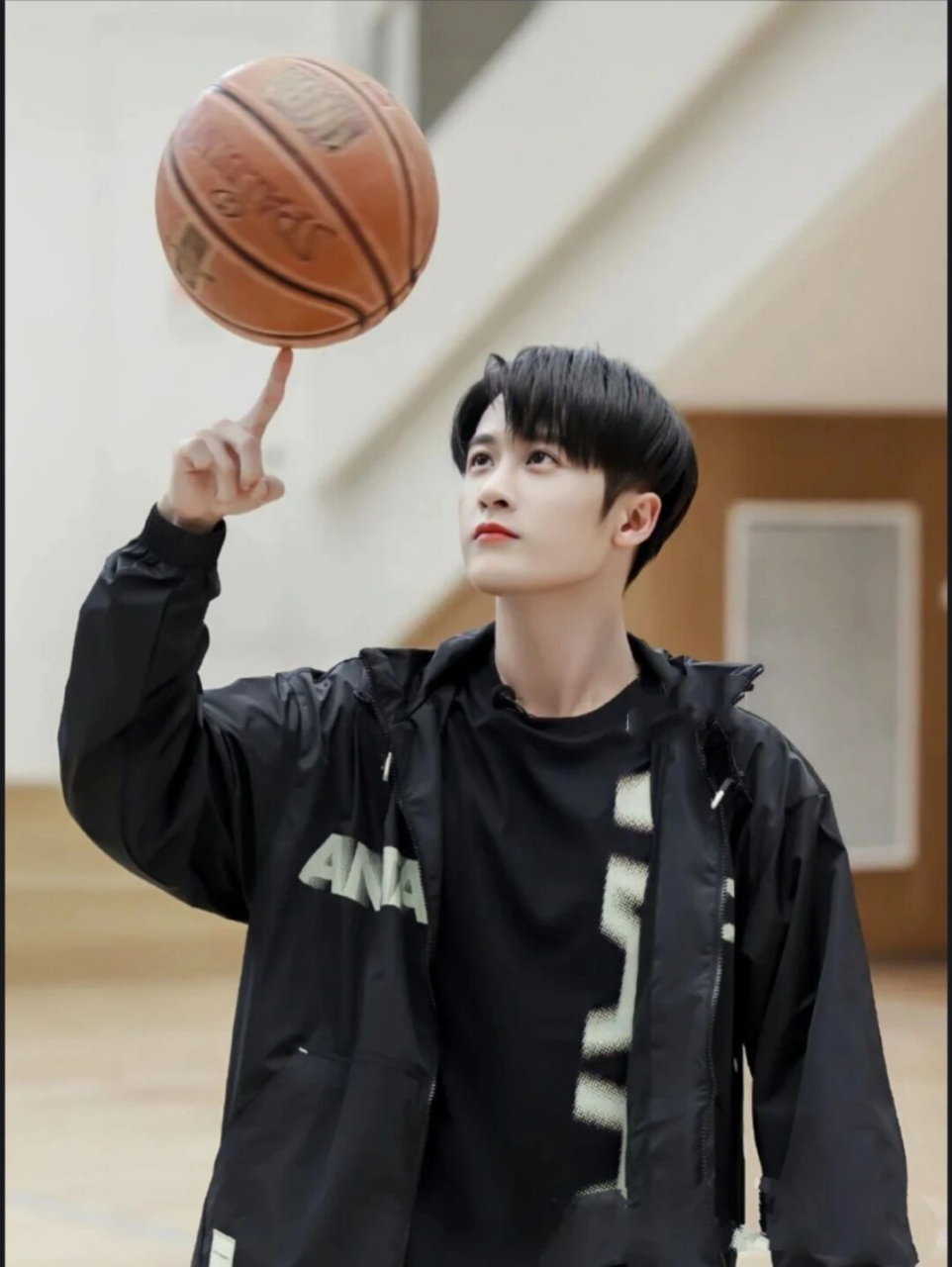 檀健次 高清 壁纸 头像 谭健次的壁纸谁还没有!猫猫给我97