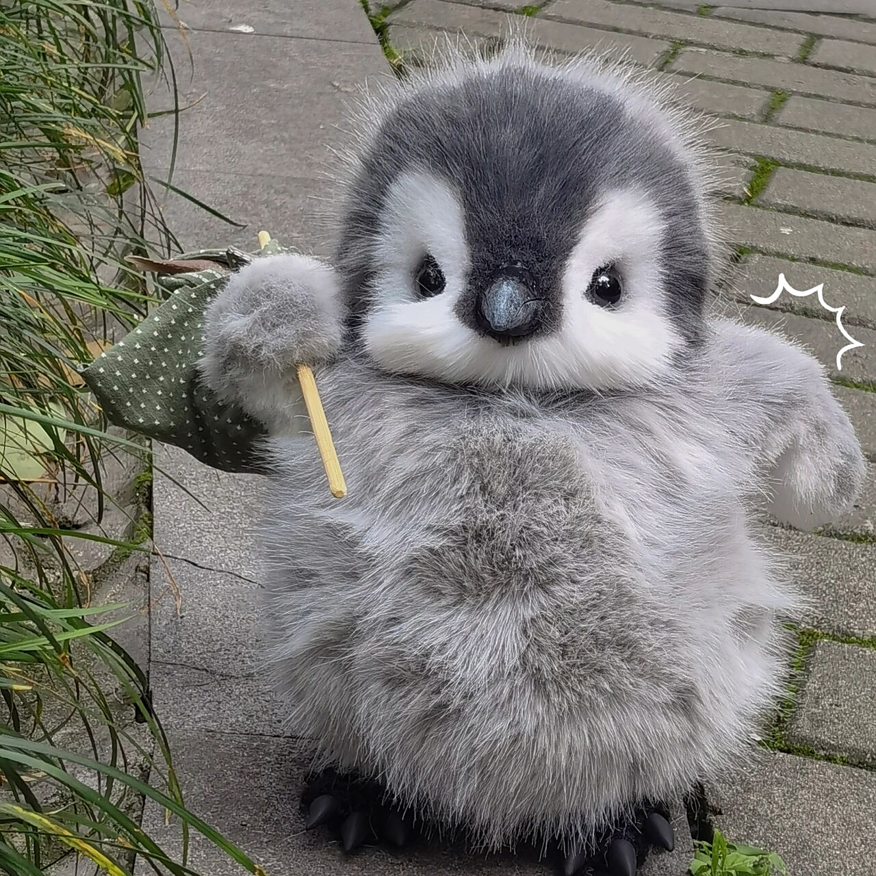 企鹅宝宝(炸毛):"生气了,哄不好了!" 看到它的ee们麻烦把它送回来