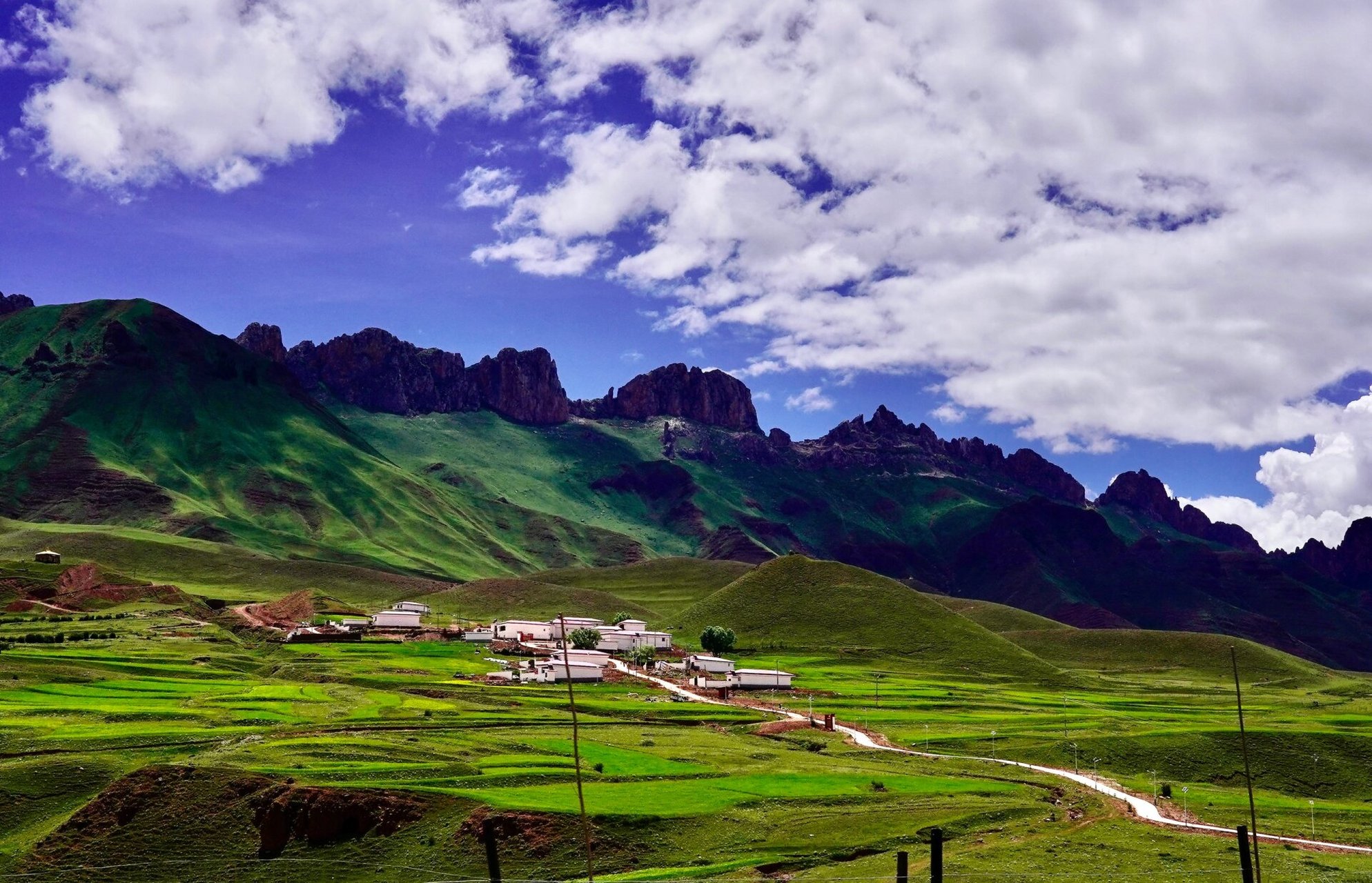 类乌齐县风景图片