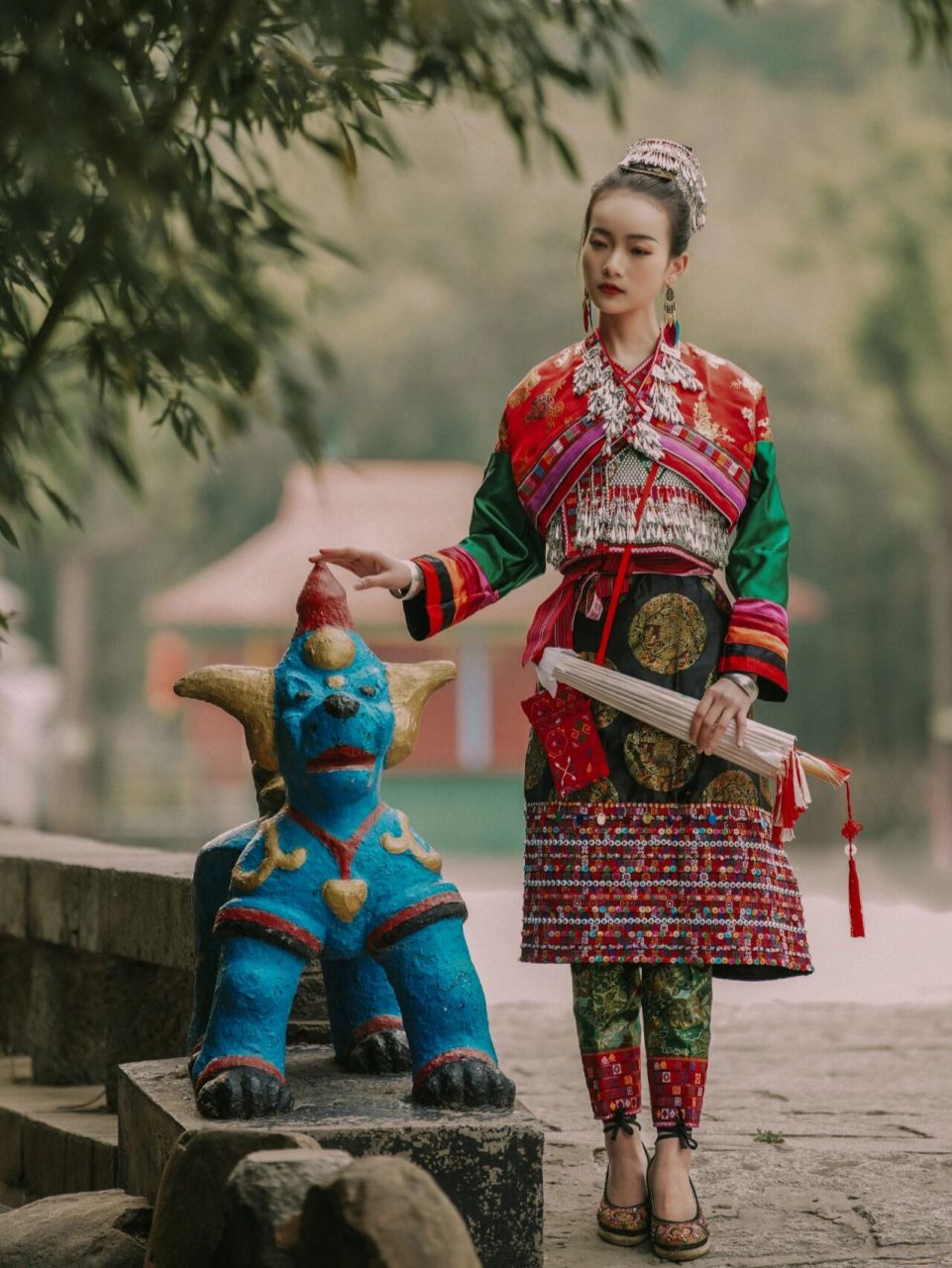 花腰傣|云南玉溪市新平彝族傣族自治县 95花腰傣简介: 元江流域一带