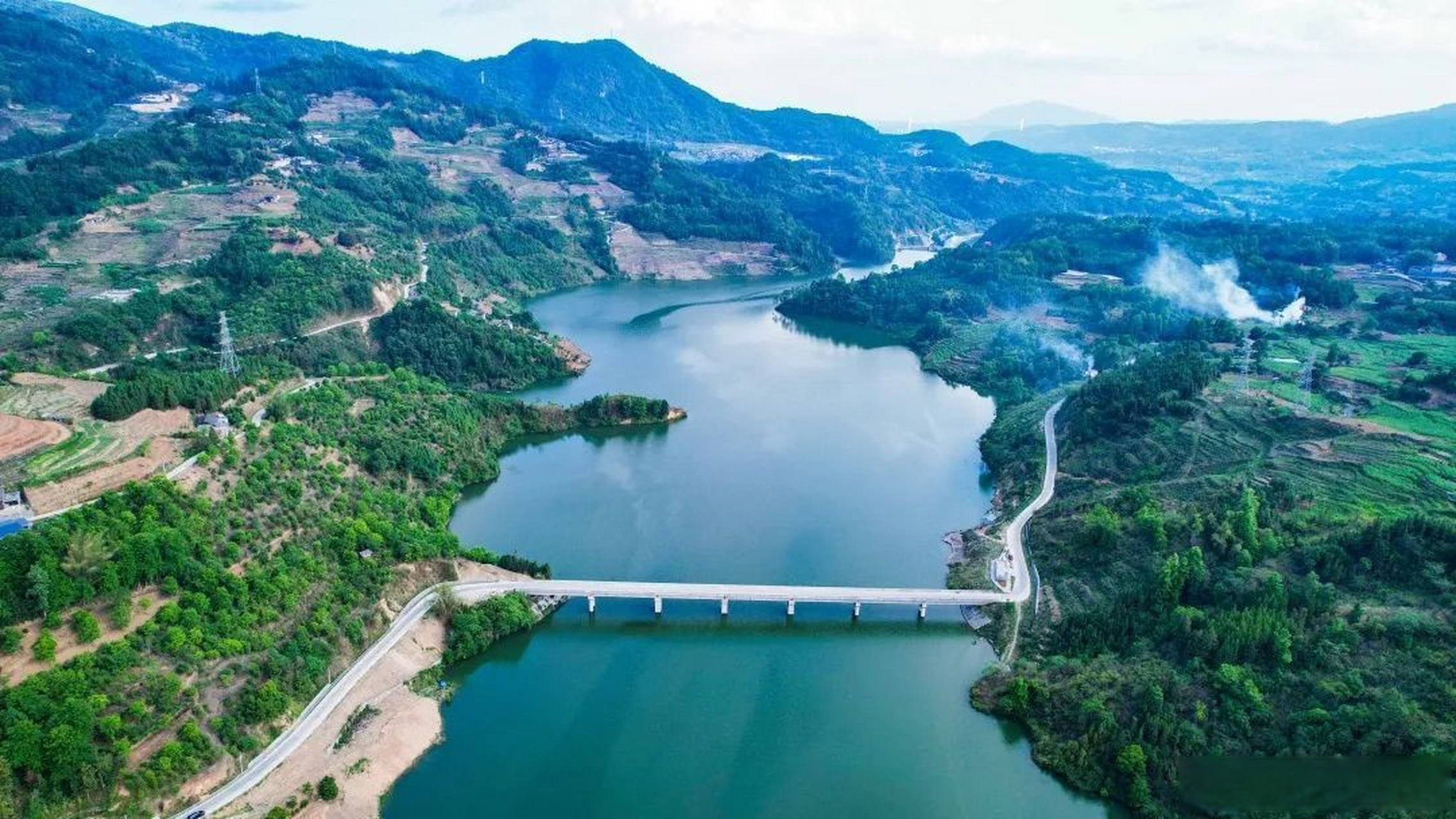 #中国旅游日# 【保山腾冲秀美龙川江】龙川江属伊洛瓦底江水系,发源于