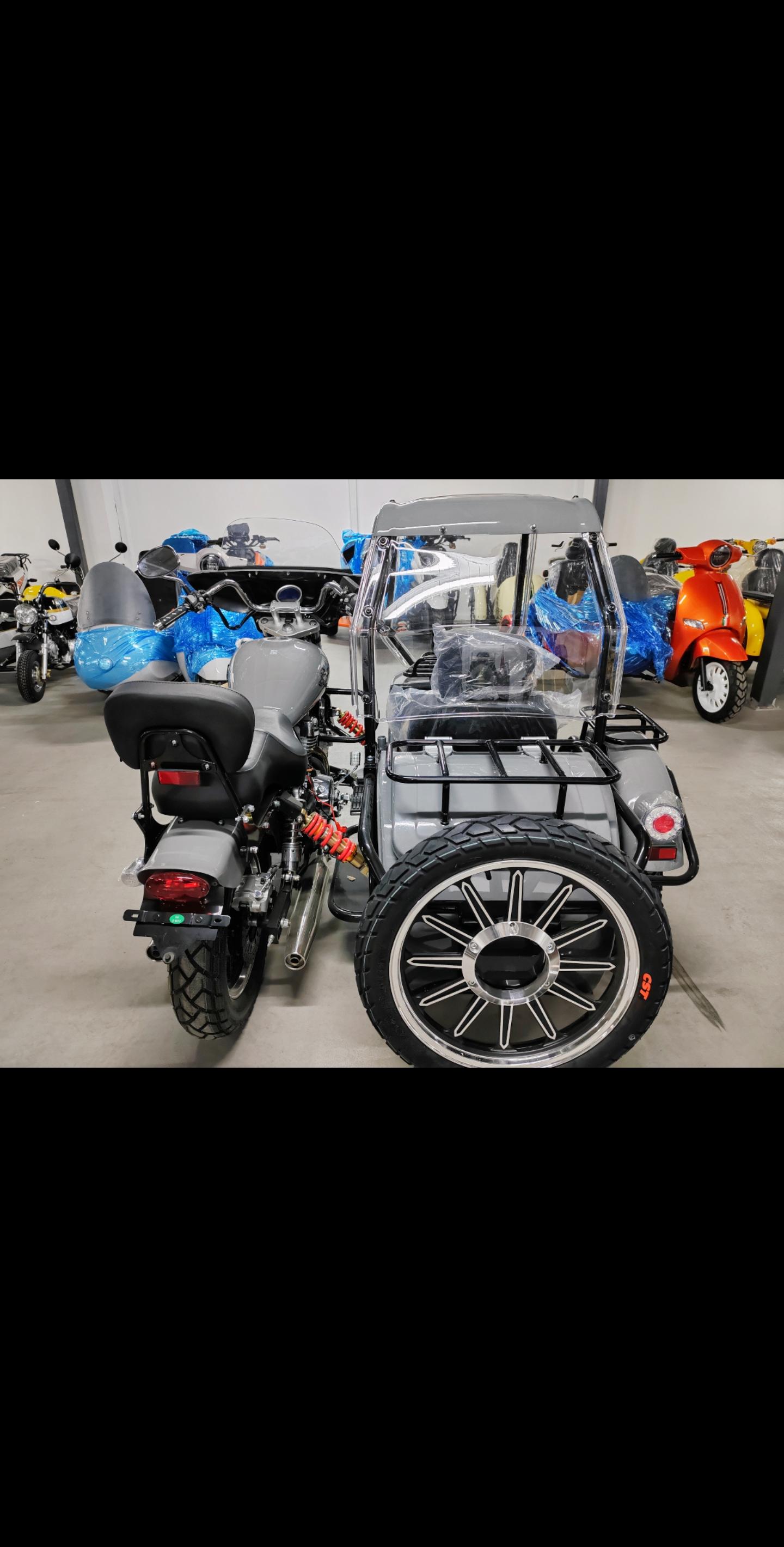 全新新款大地鹰王400边三轮摩托车