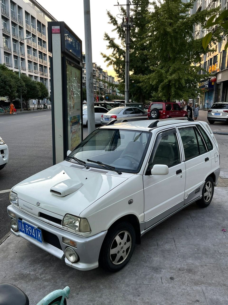 在那个年代,四川人都亲切的叫他拓儿车!